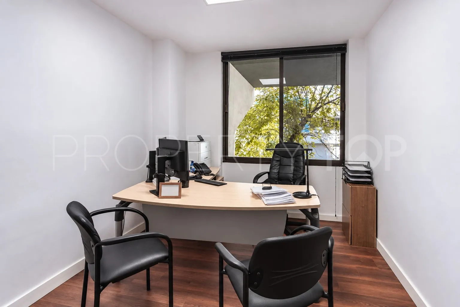 Oficina a la venta en Marbella Centro