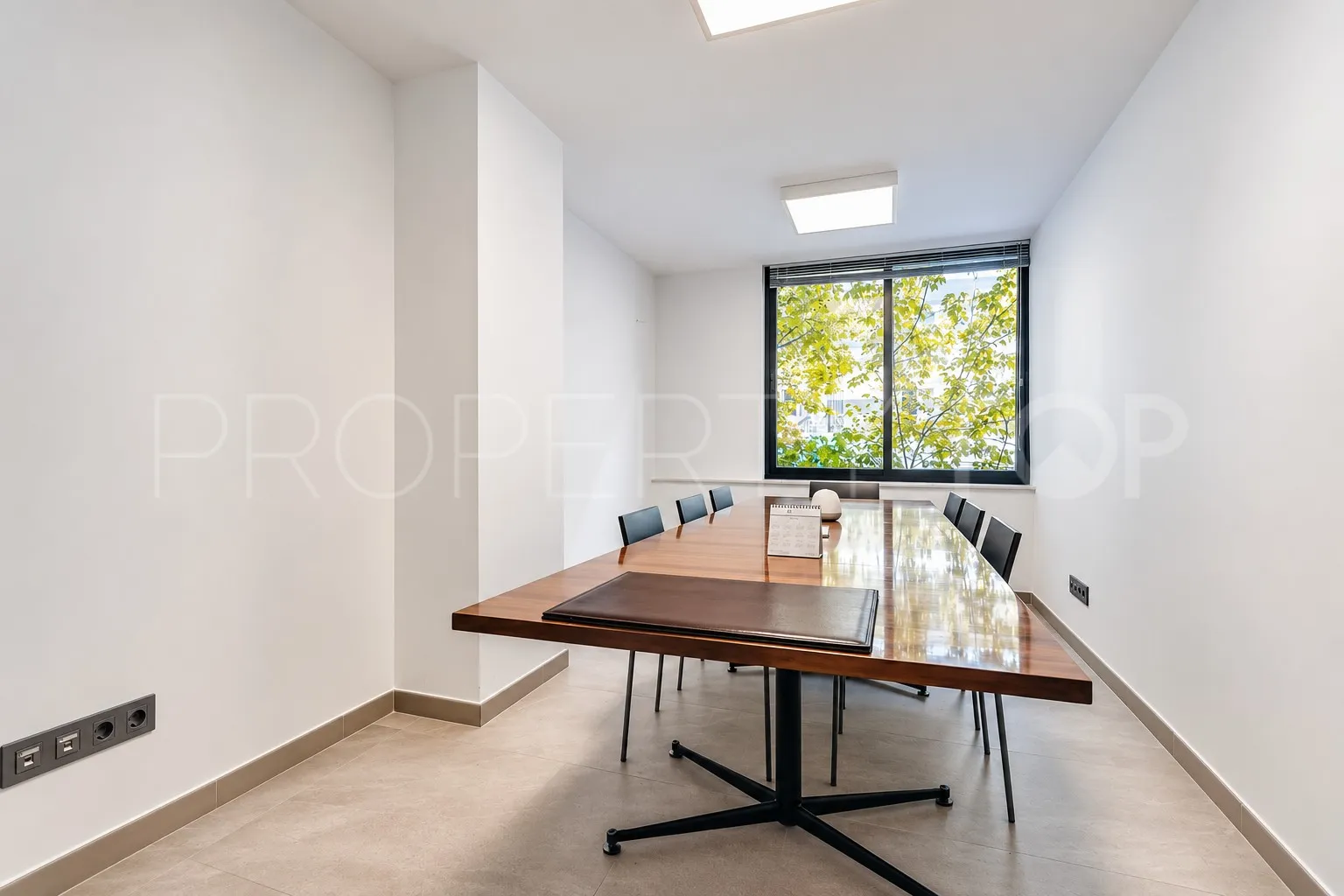 Marbella Centro office for sale