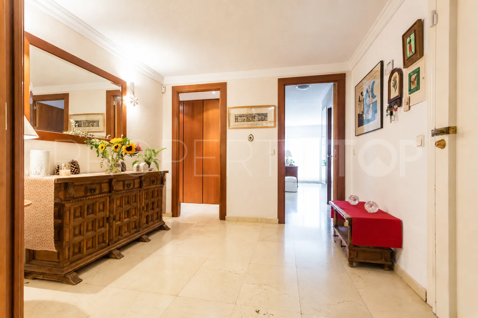 Apartamento en venta con 4 dormitorios en Playa Bajadilla - Puertos