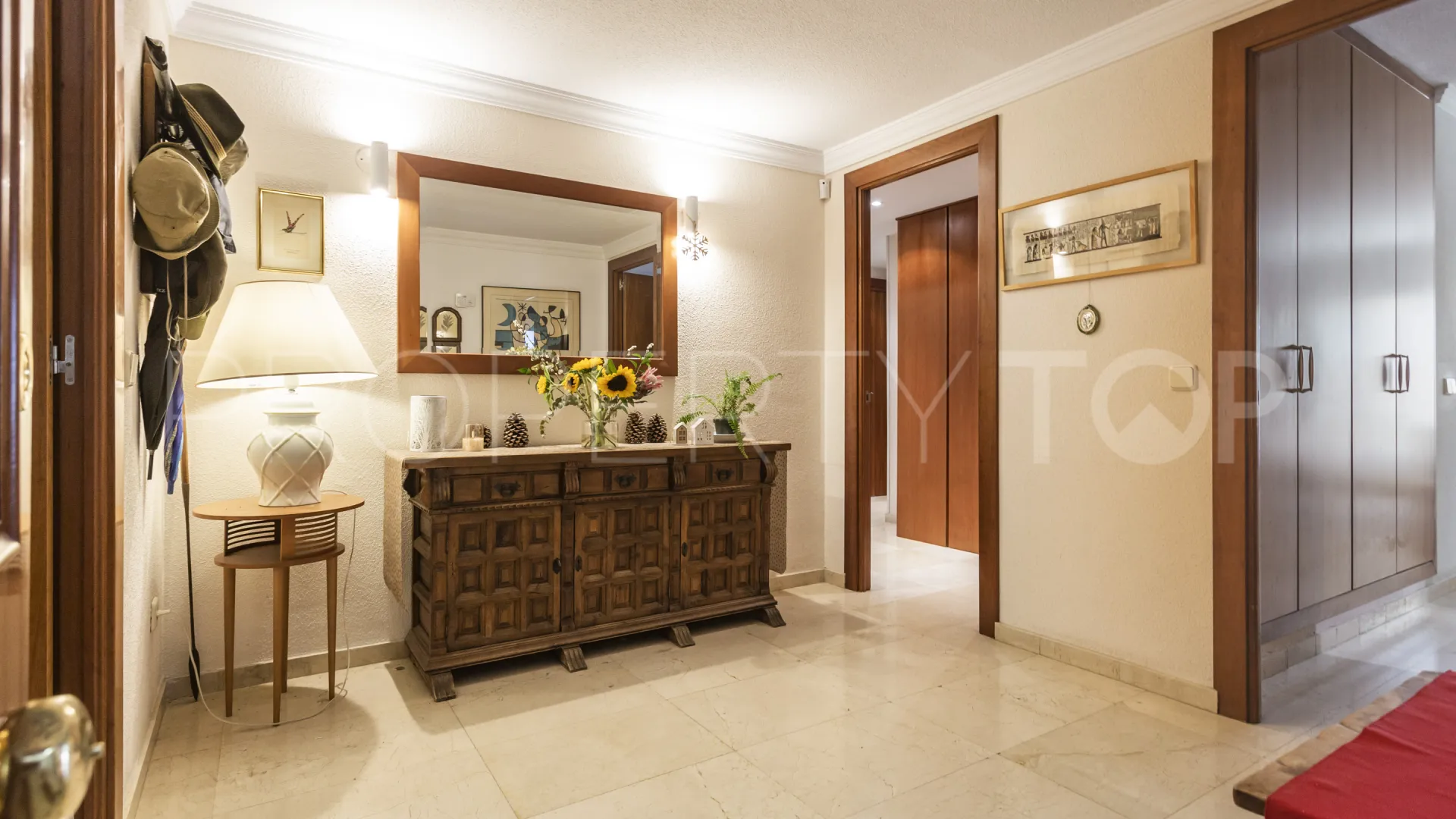 Apartamento en venta con 4 dormitorios en Playa Bajadilla - Puertos