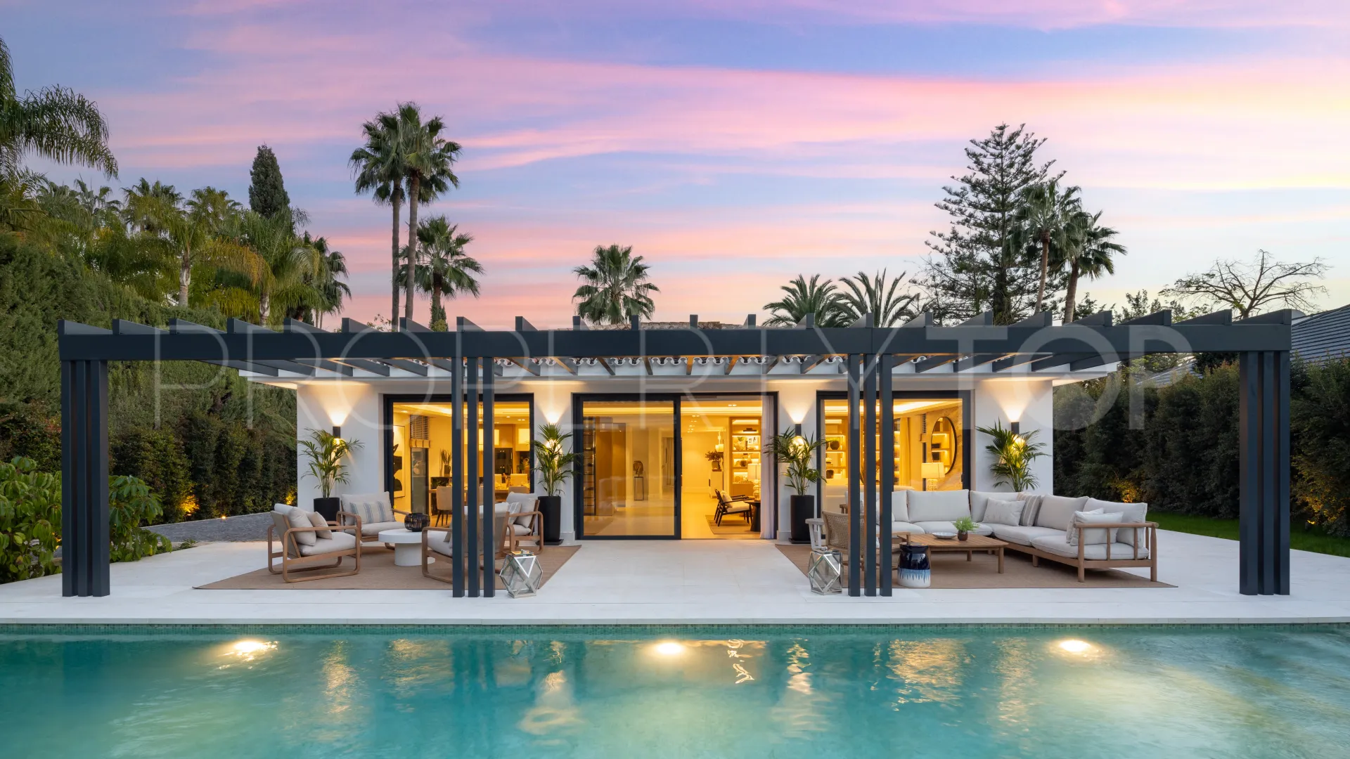 For sale Las Brisas villa