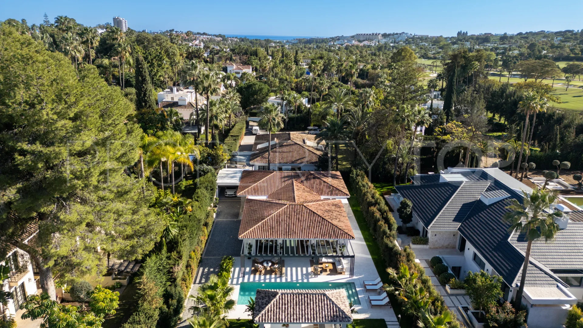 For sale Las Brisas villa