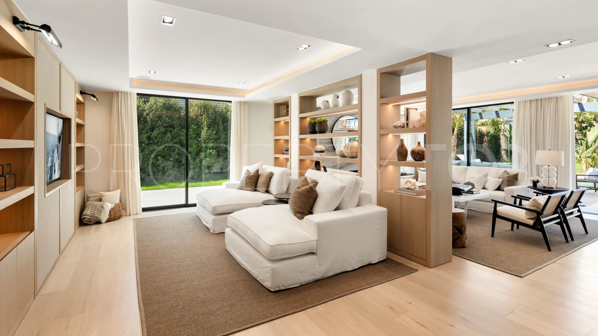 For sale Las Brisas villa