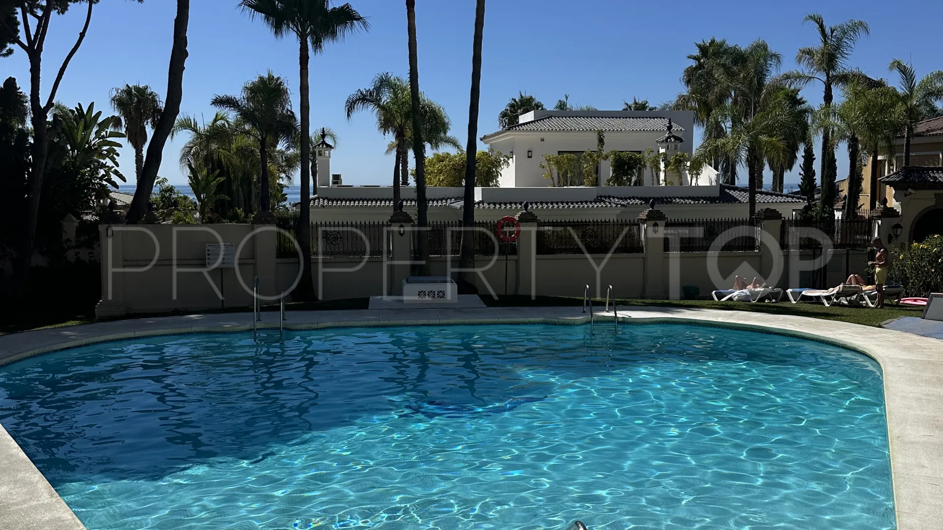 Andalucia del Mar, apartamento planta baja con 2 dormitorios a la venta