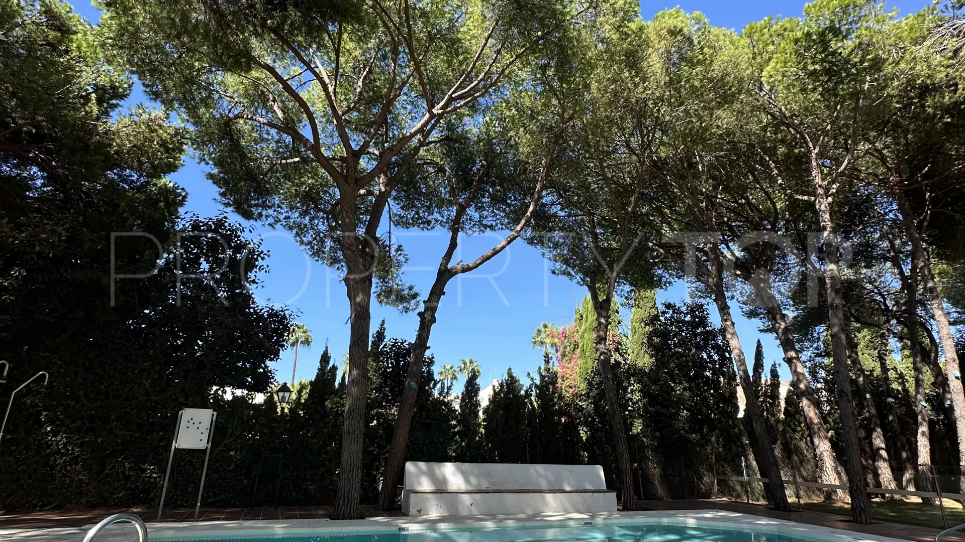 Andalucia del Mar, apartamento planta baja con 2 dormitorios a la venta
