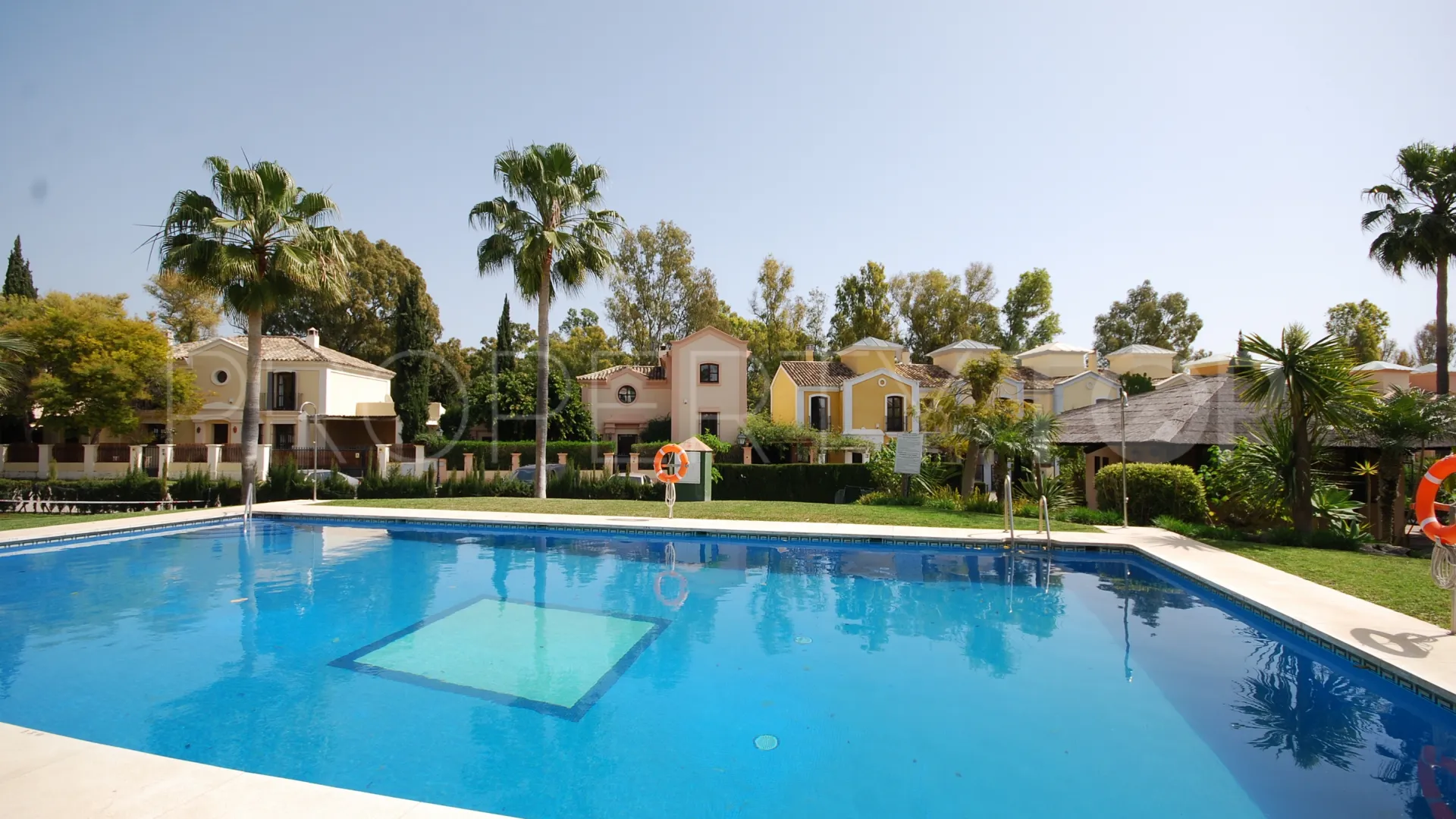 5 bedrooms Guadalmina Alta villa for sale