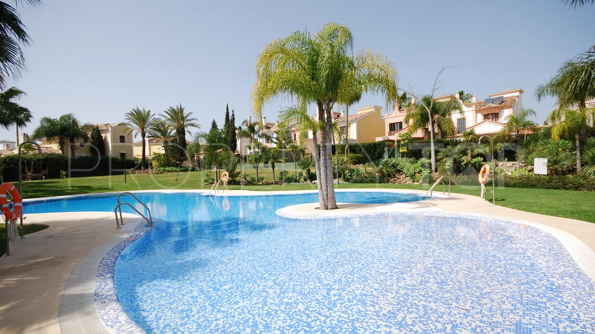 5 bedrooms Guadalmina Alta villa for sale
