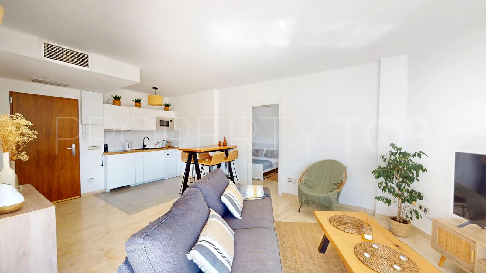 Se vende apartamento con 2 dormitorios en Atalaya
