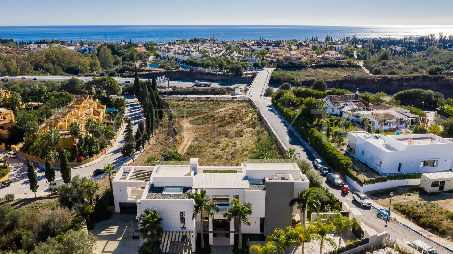 6 bedrooms Lomas del Virrey villa for sale
