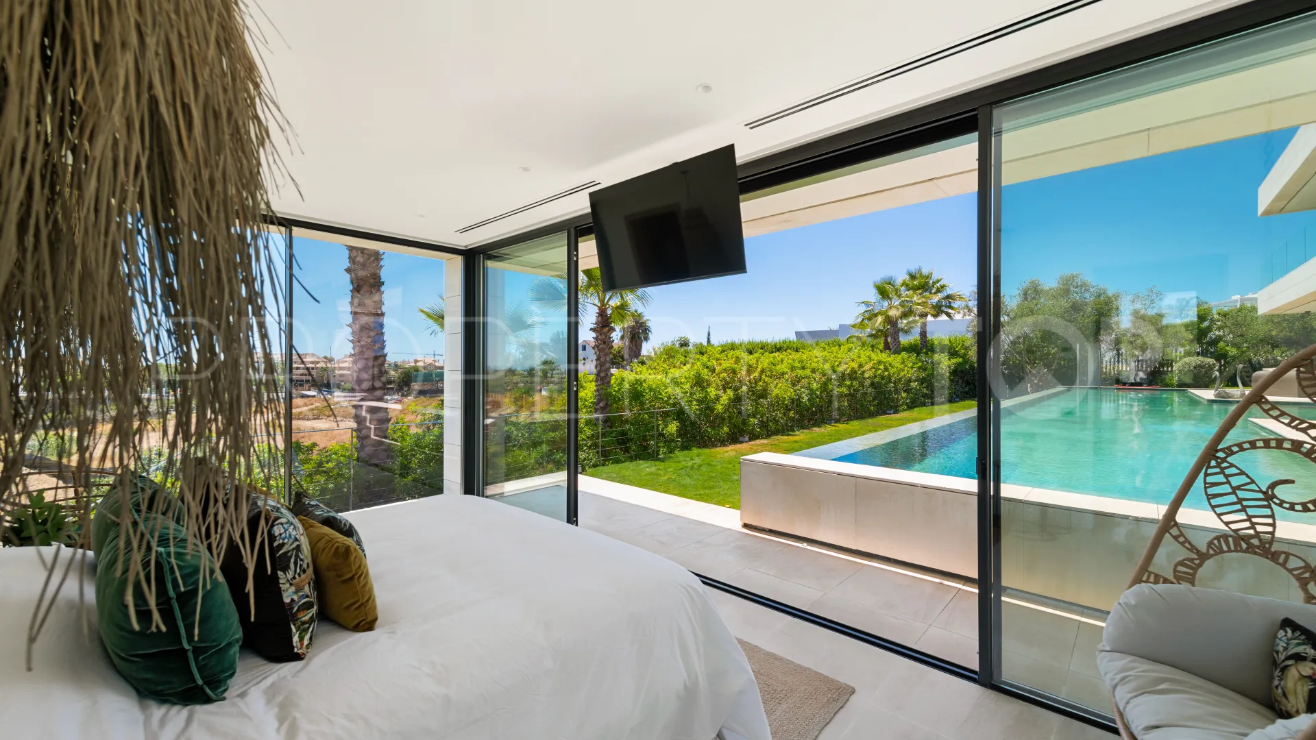6 bedrooms Lomas del Virrey villa for sale