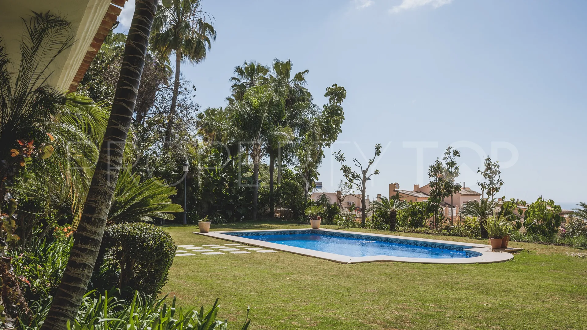 For sale 4 bedrooms villa in Xarblanca