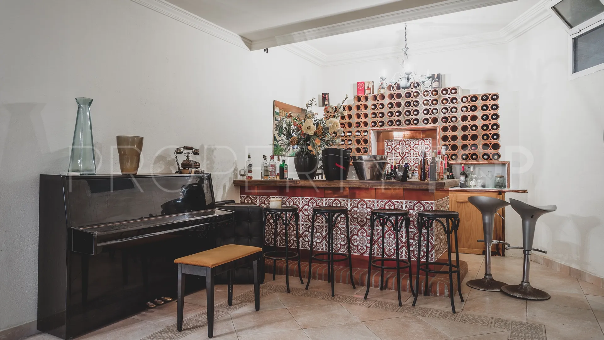 For sale 4 bedrooms villa in Xarblanca