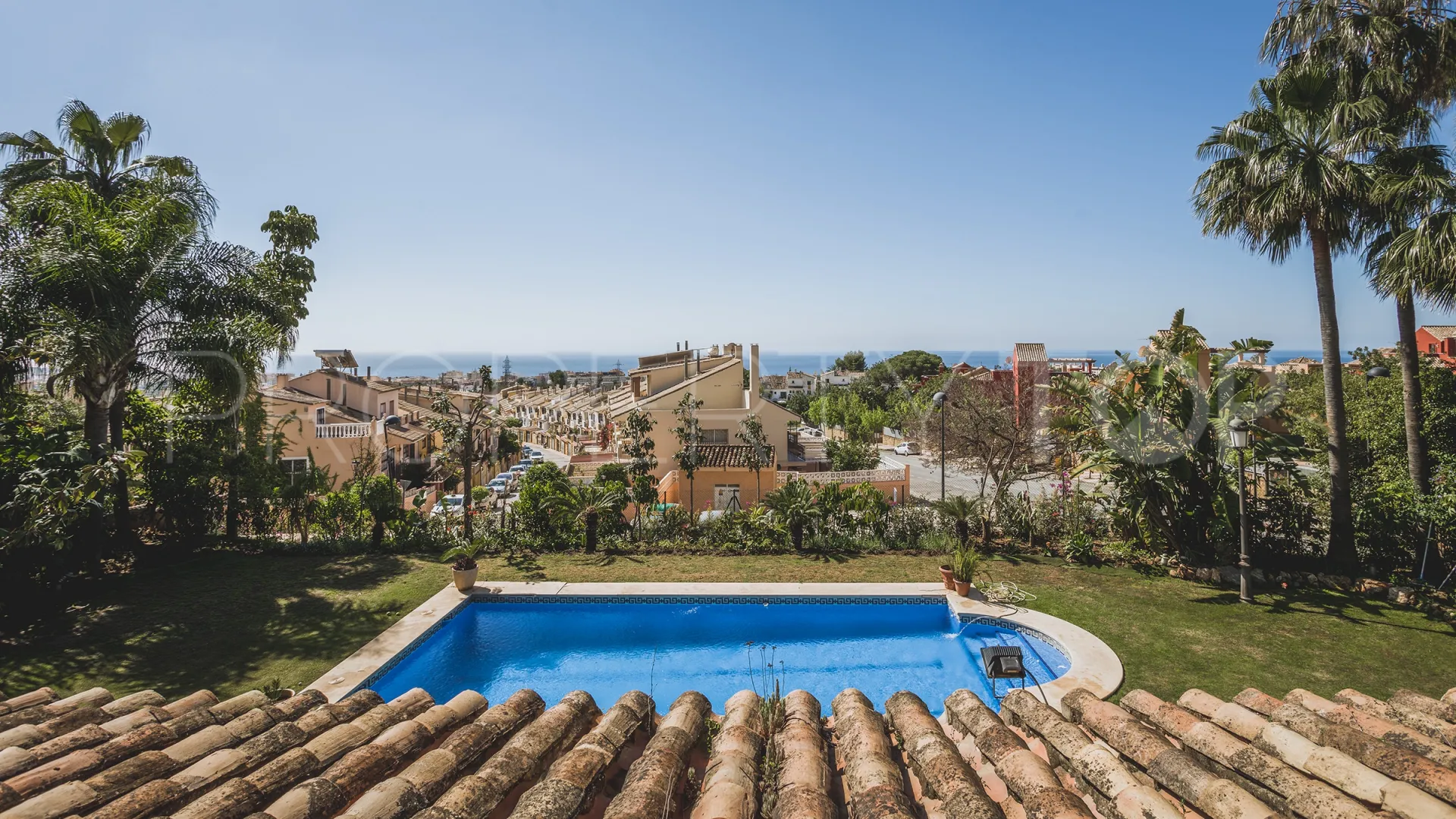 For sale 4 bedrooms villa in Xarblanca