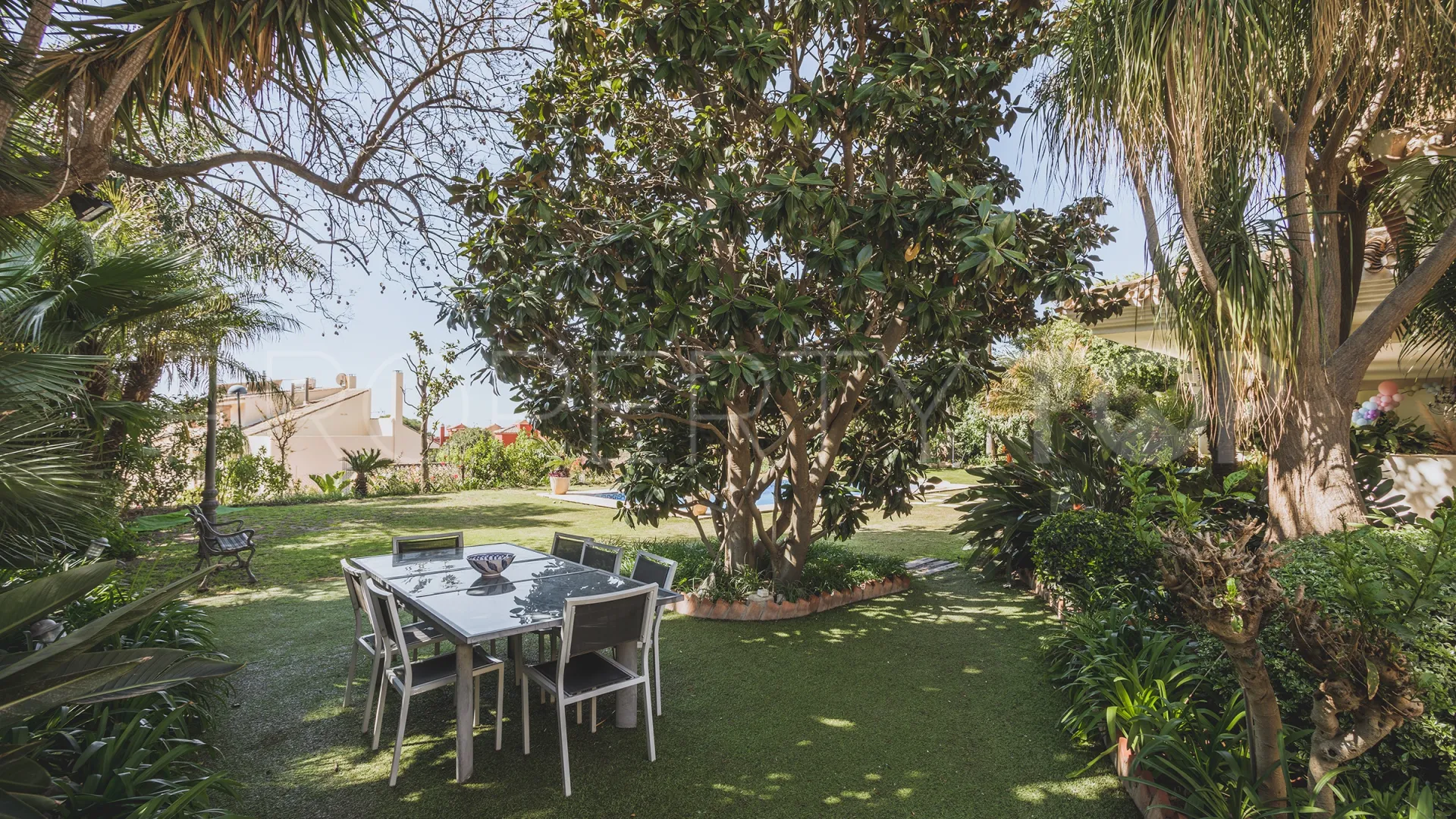 For sale 4 bedrooms villa in Xarblanca