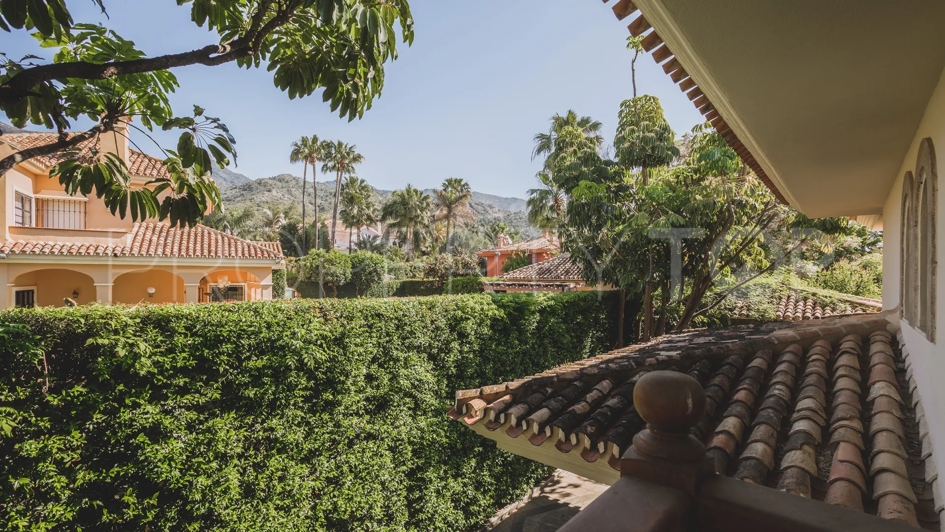 For sale 4 bedrooms villa in Xarblanca
