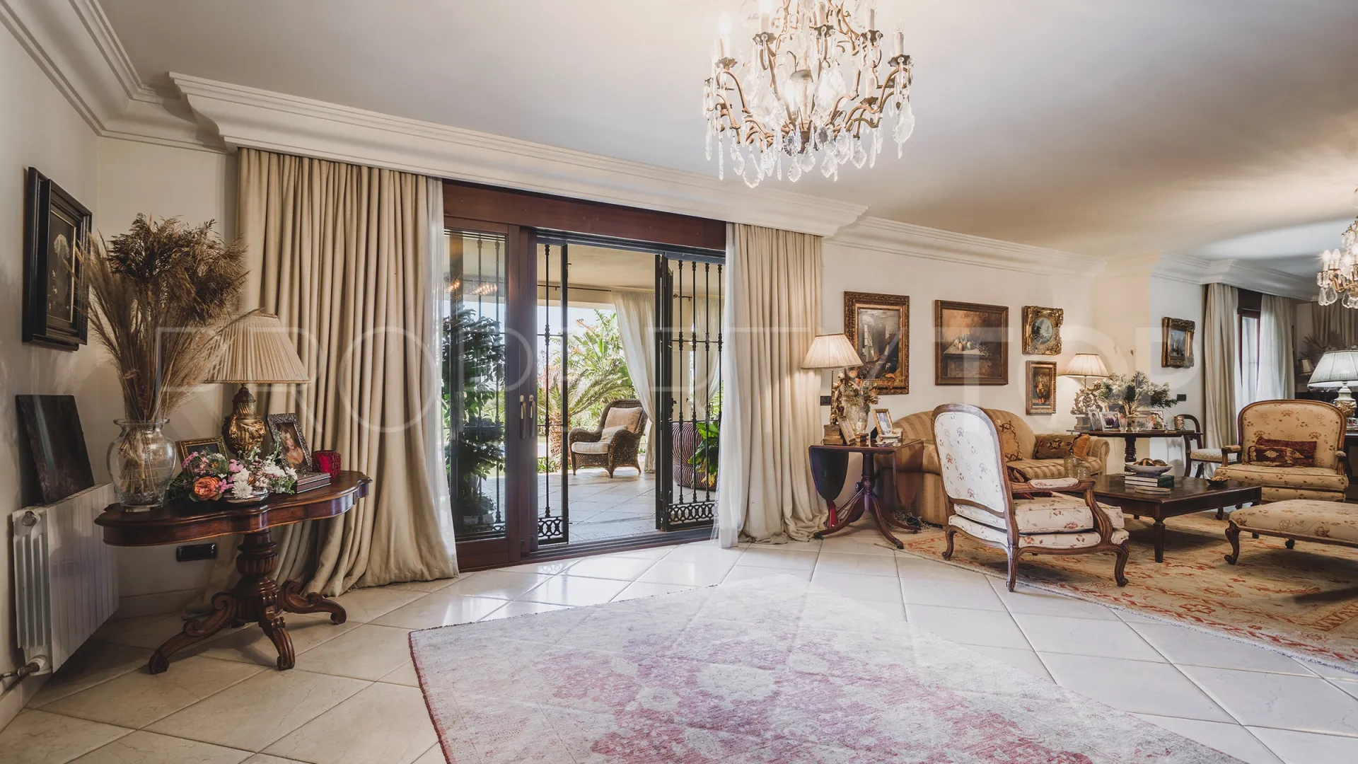 For sale 4 bedrooms villa in Xarblanca