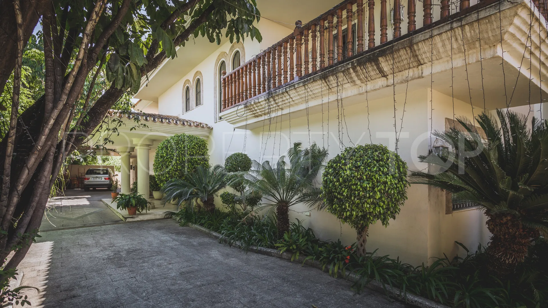 For sale 4 bedrooms villa in Xarblanca