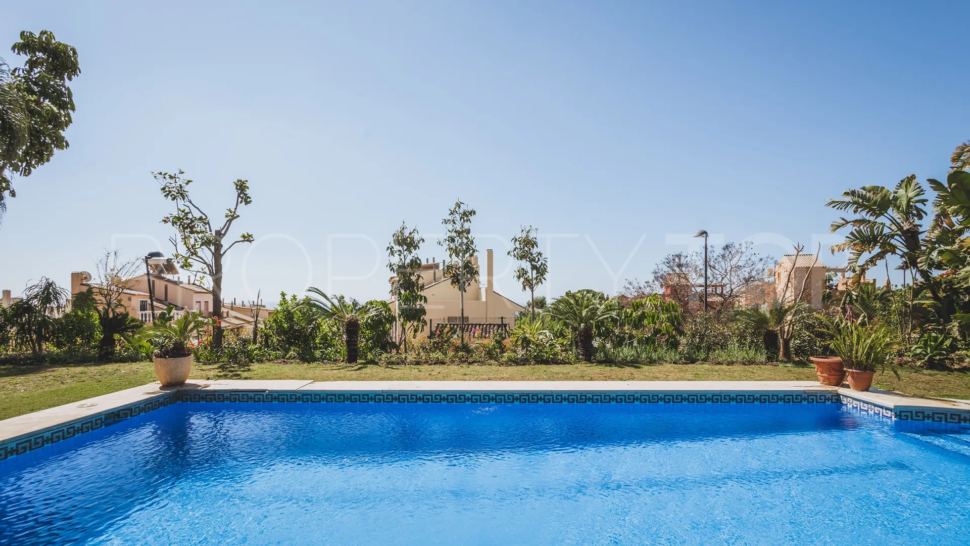 For sale 4 bedrooms villa in Xarblanca