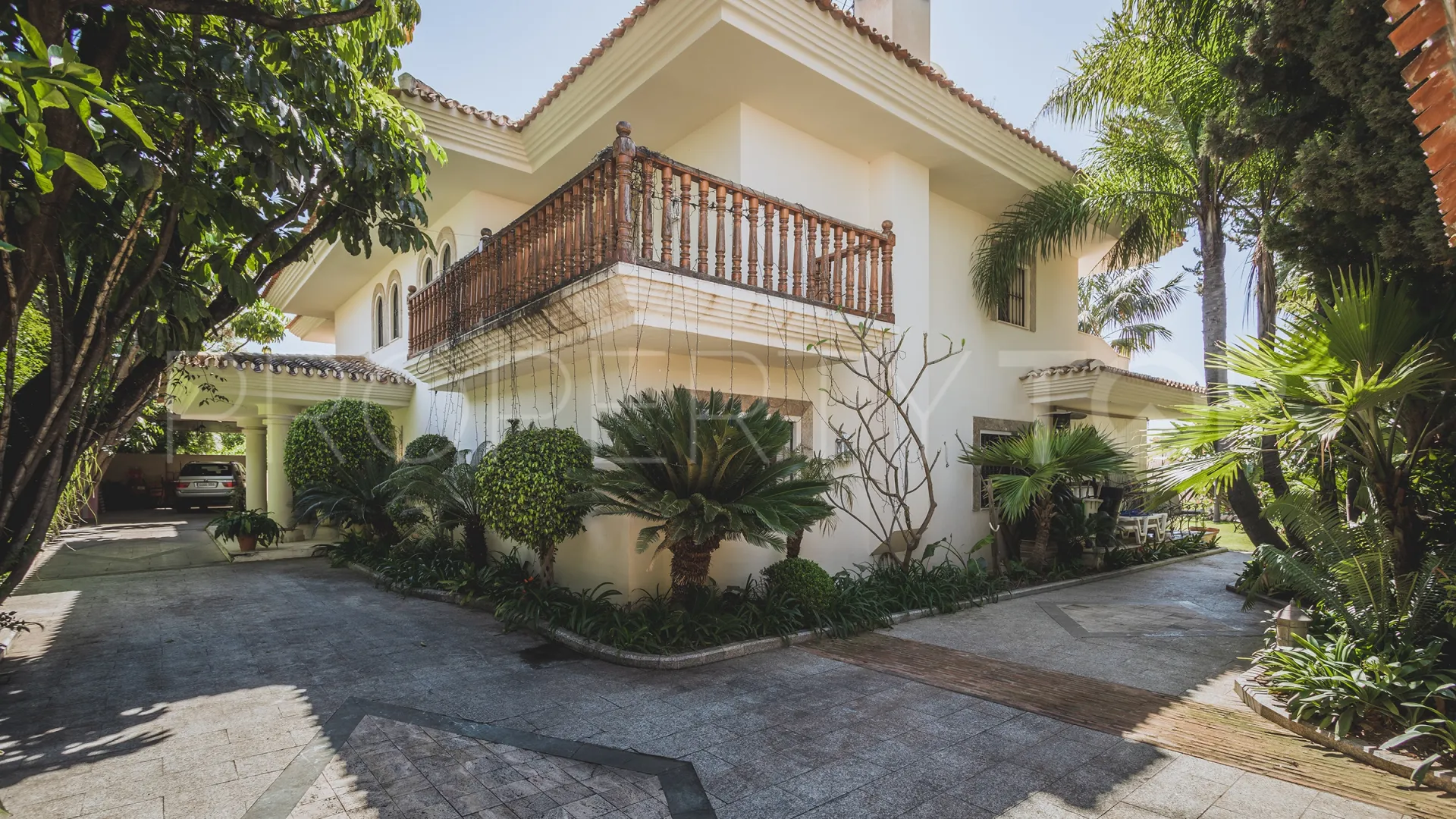 For sale 4 bedrooms villa in Xarblanca