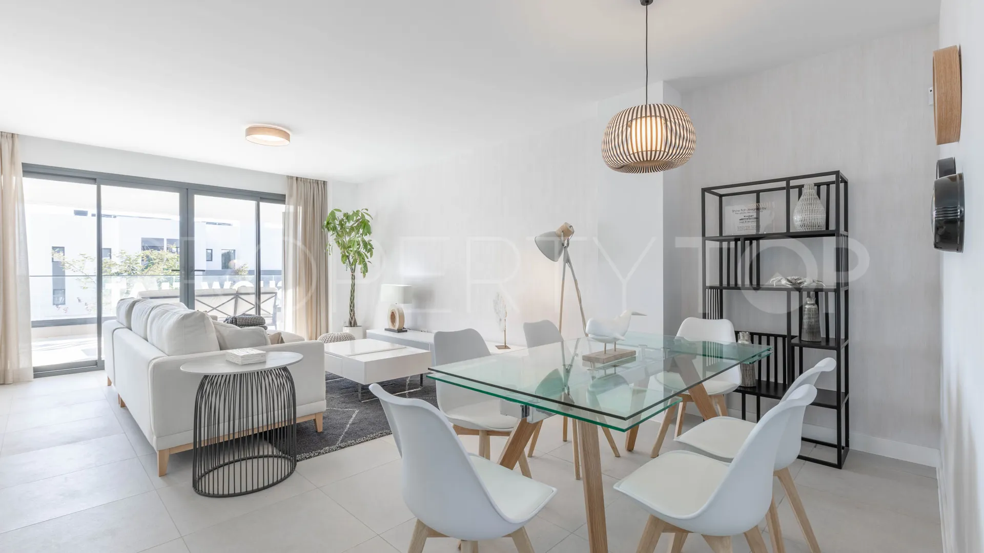 Apartamento a la venta en Estepona Casco Antiguo