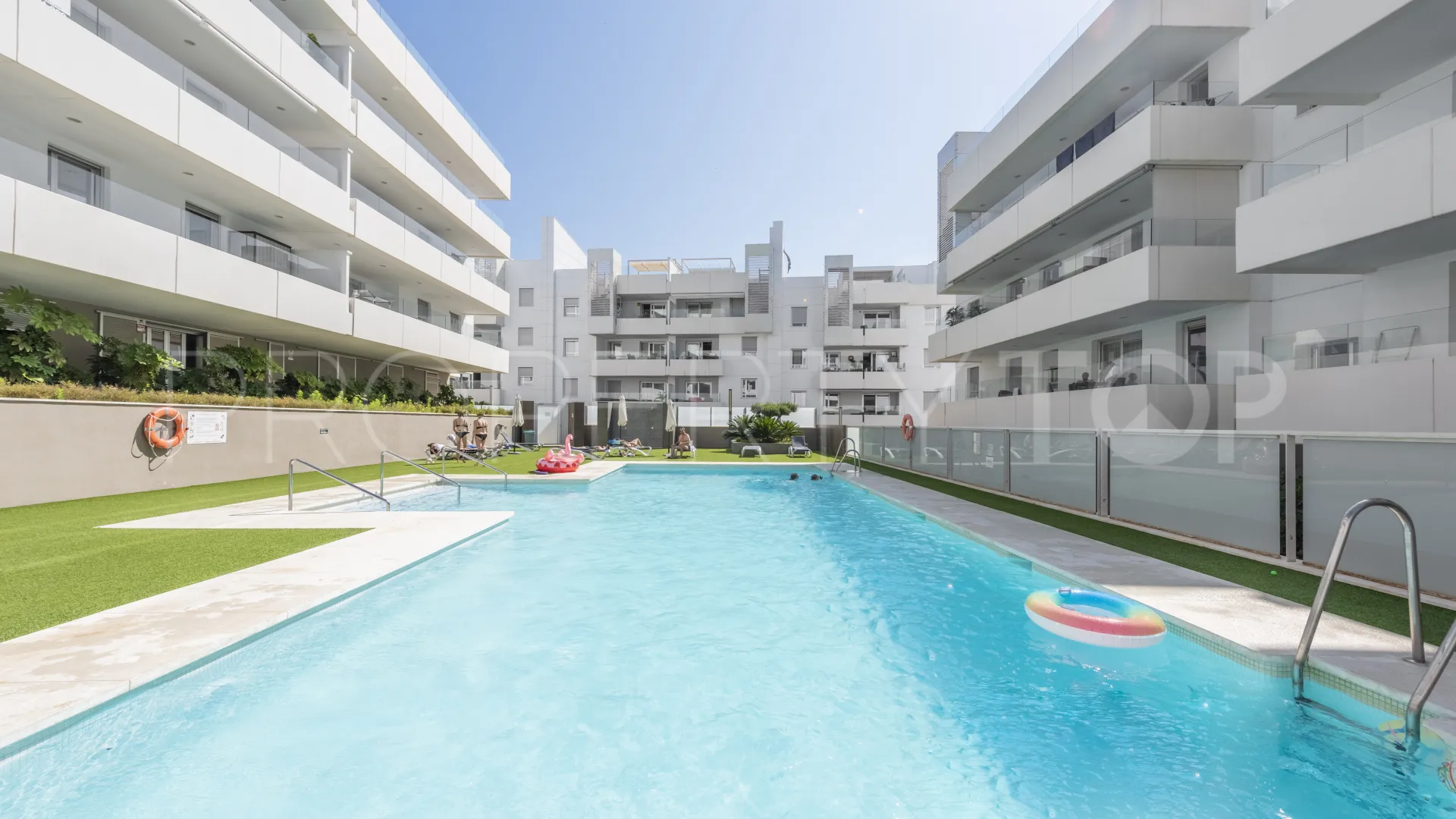 Apartamento en venta de 3 dormitorios en San Pedro Playa