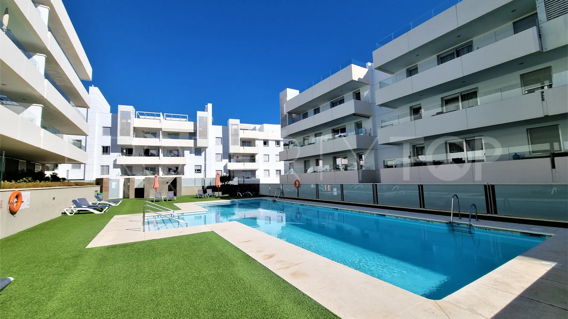 Apartamento en venta de 3 dormitorios en San Pedro Playa