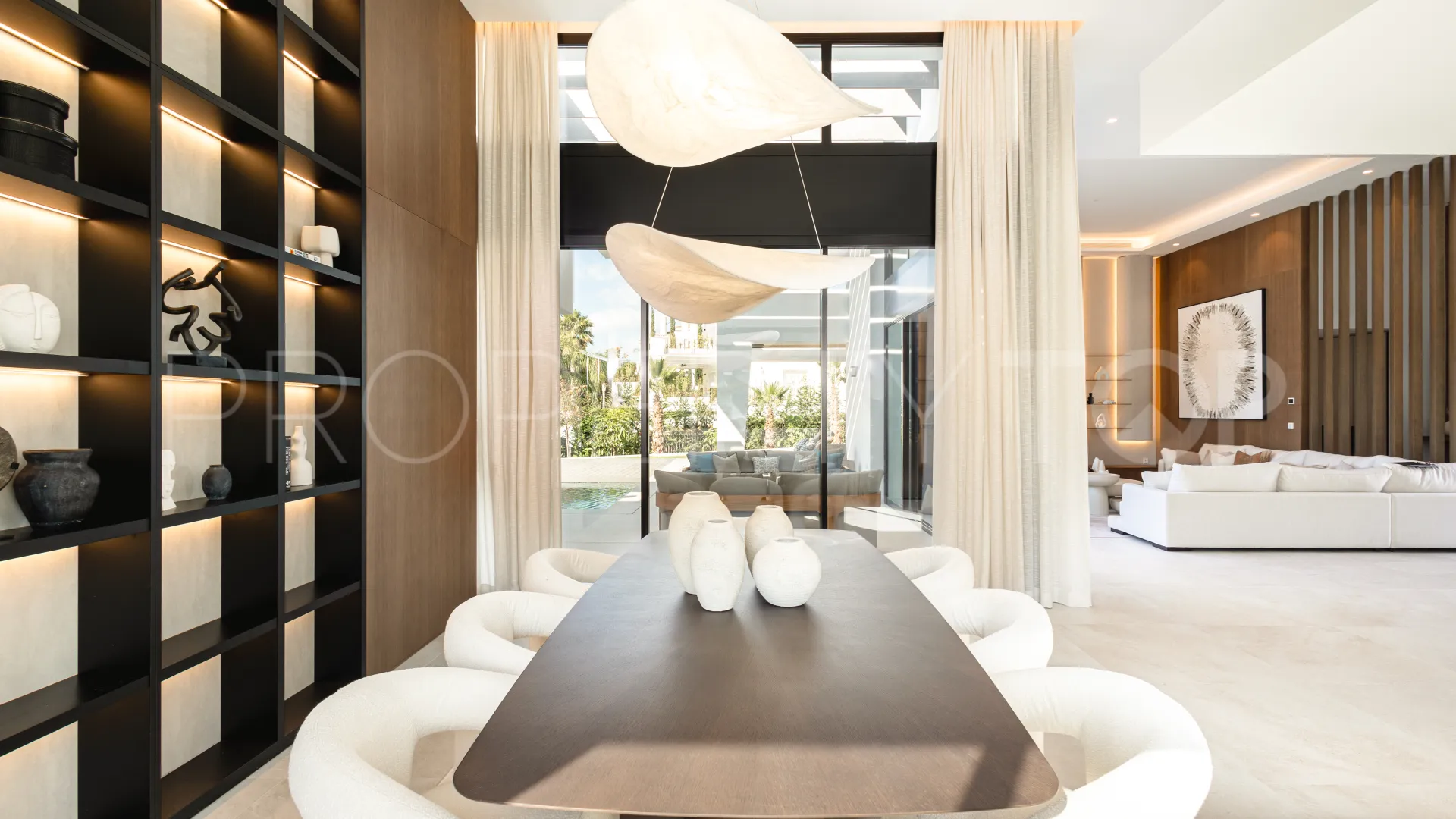 For sale villa in Los Naranjos Golf