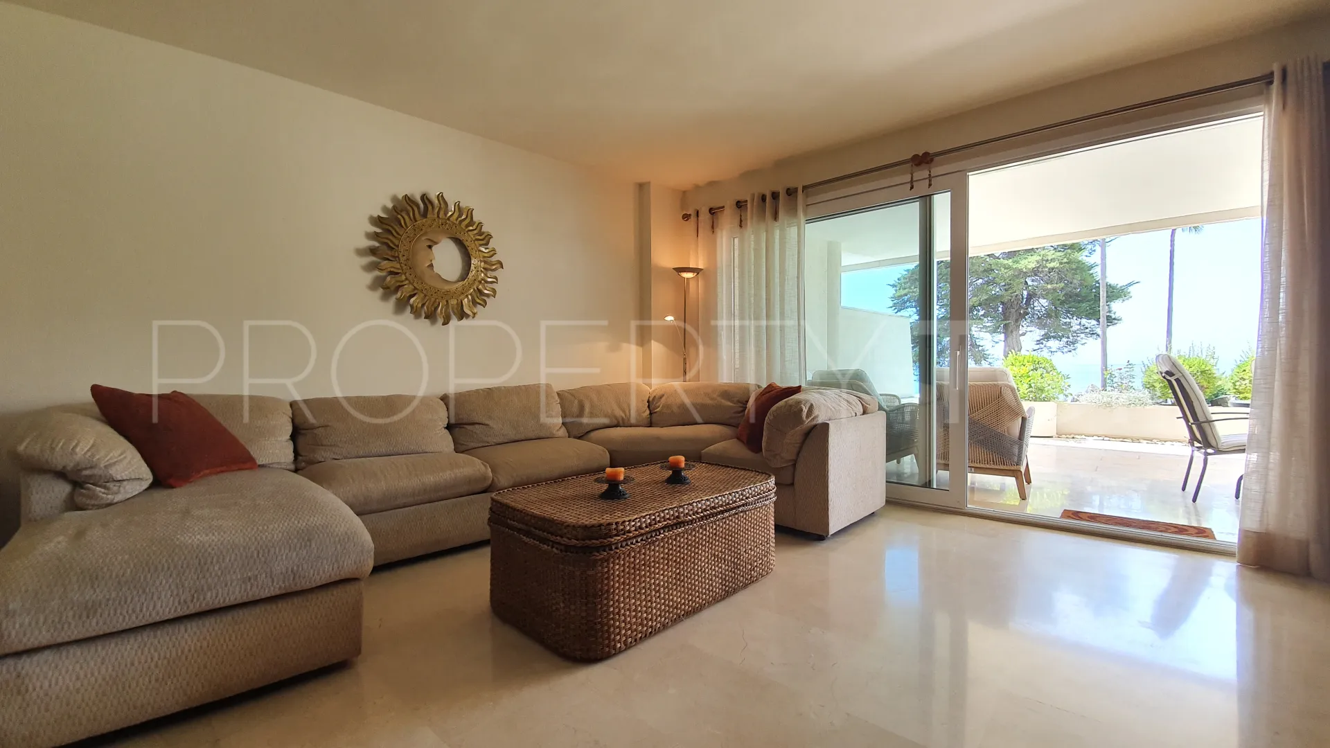 Se vende apartamento planta baja en Los Granados Playa de 3 dormitorios