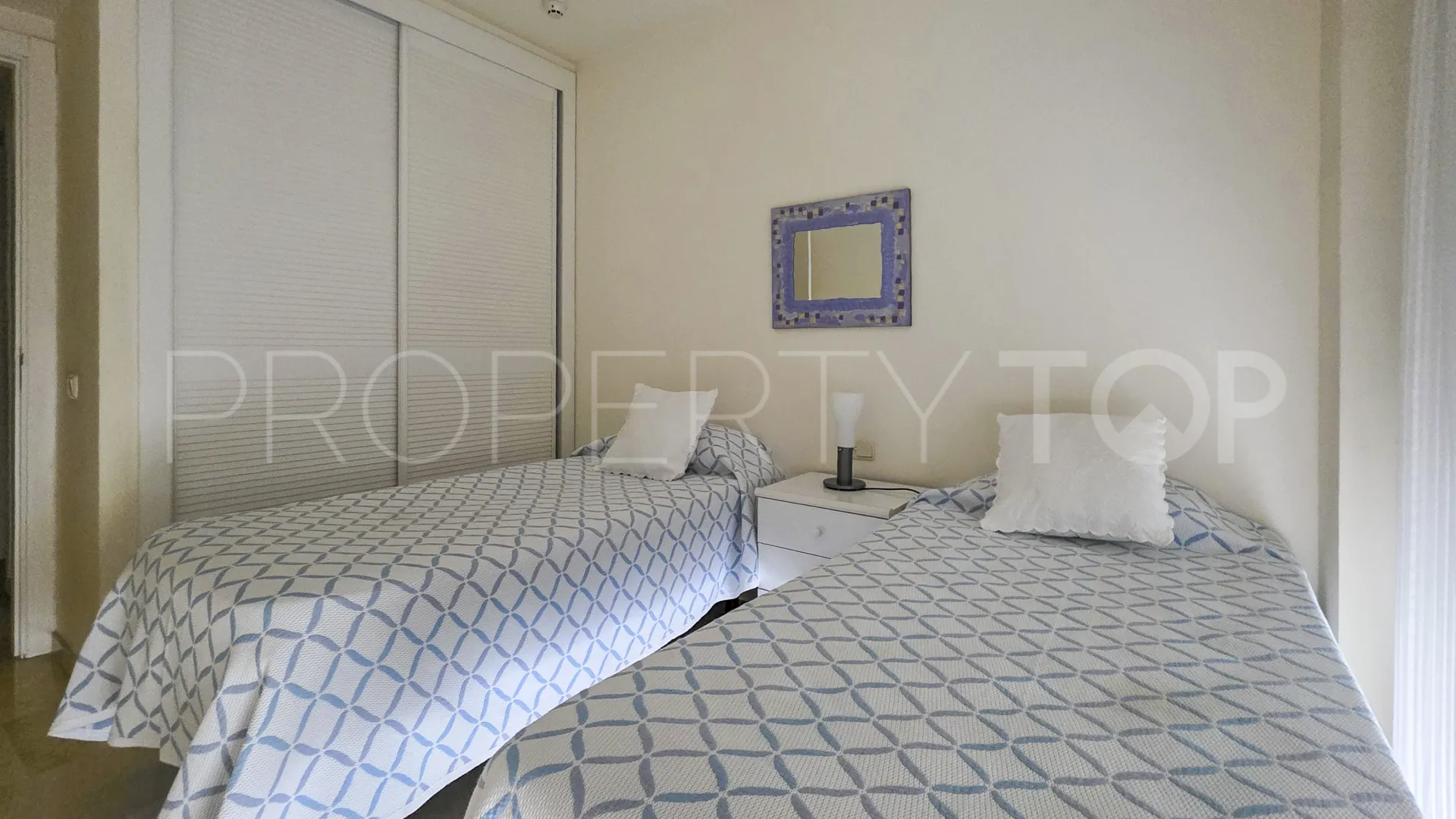 Se vende apartamento planta baja en Los Granados Playa de 3 dormitorios