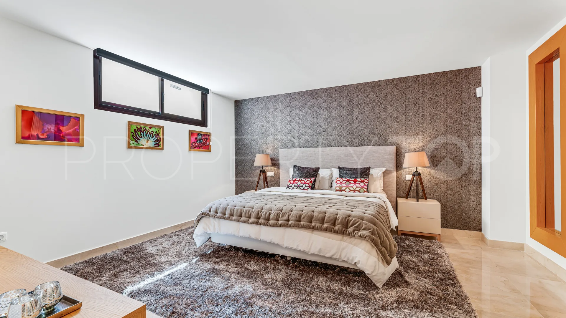 Nueva Andalucia 7 bedrooms villa for sale
