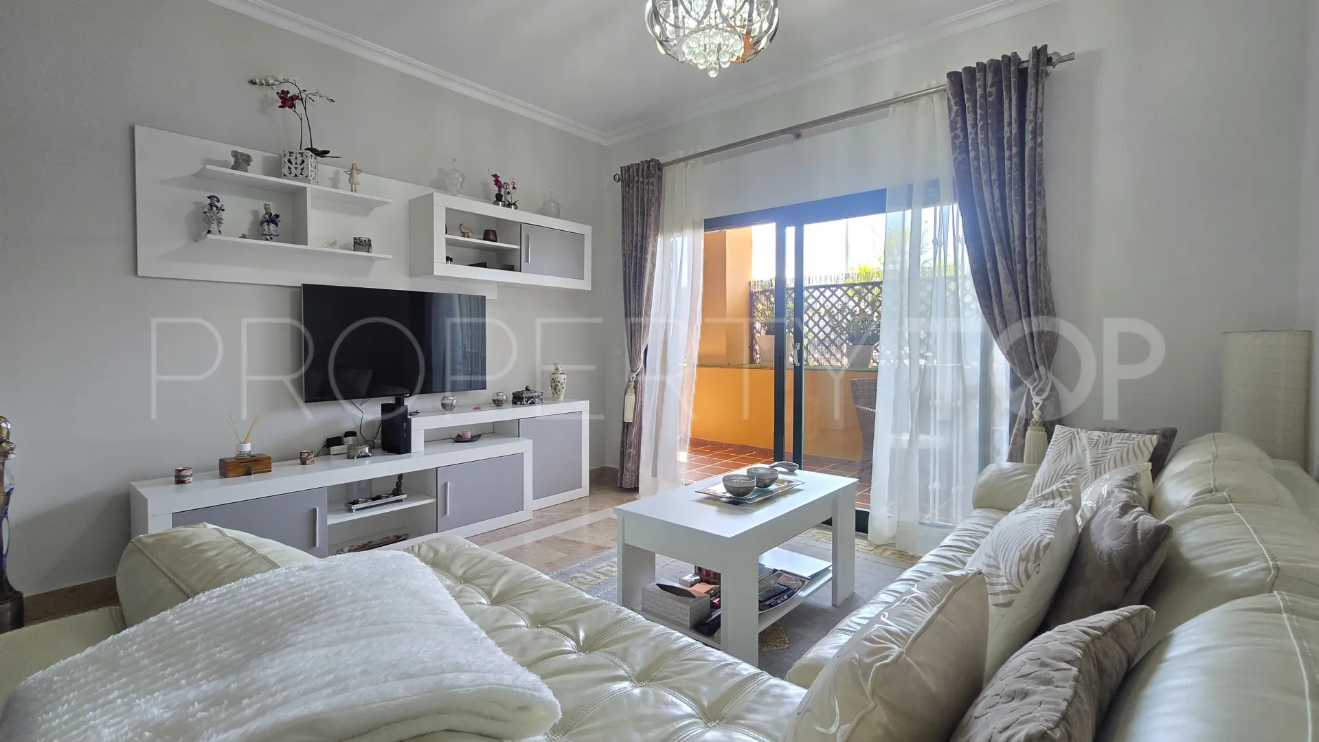 Apartamento planta baja en venta en San Pedro Playa