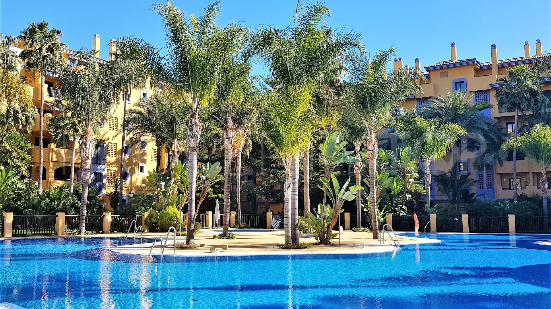 Apartamento planta baja en venta en San Pedro Playa