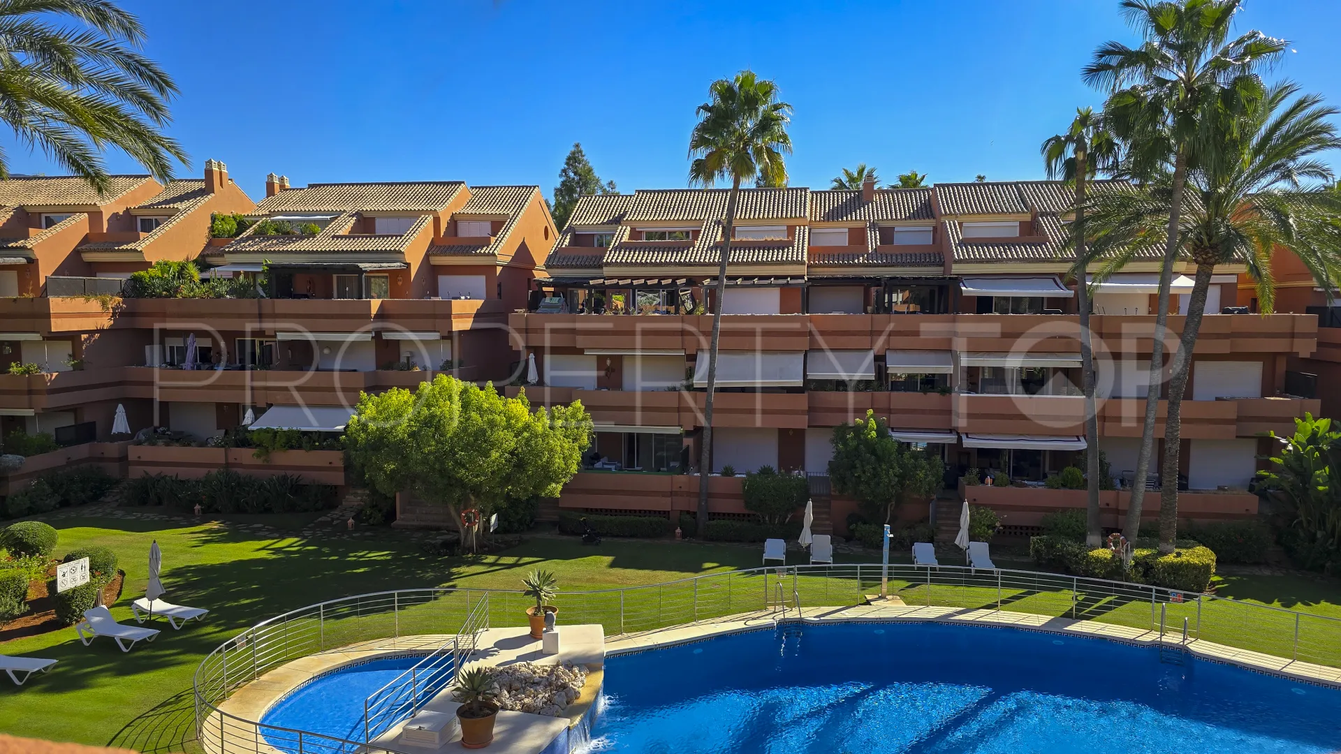 Atico duplex en venta en El Embrujo Playa