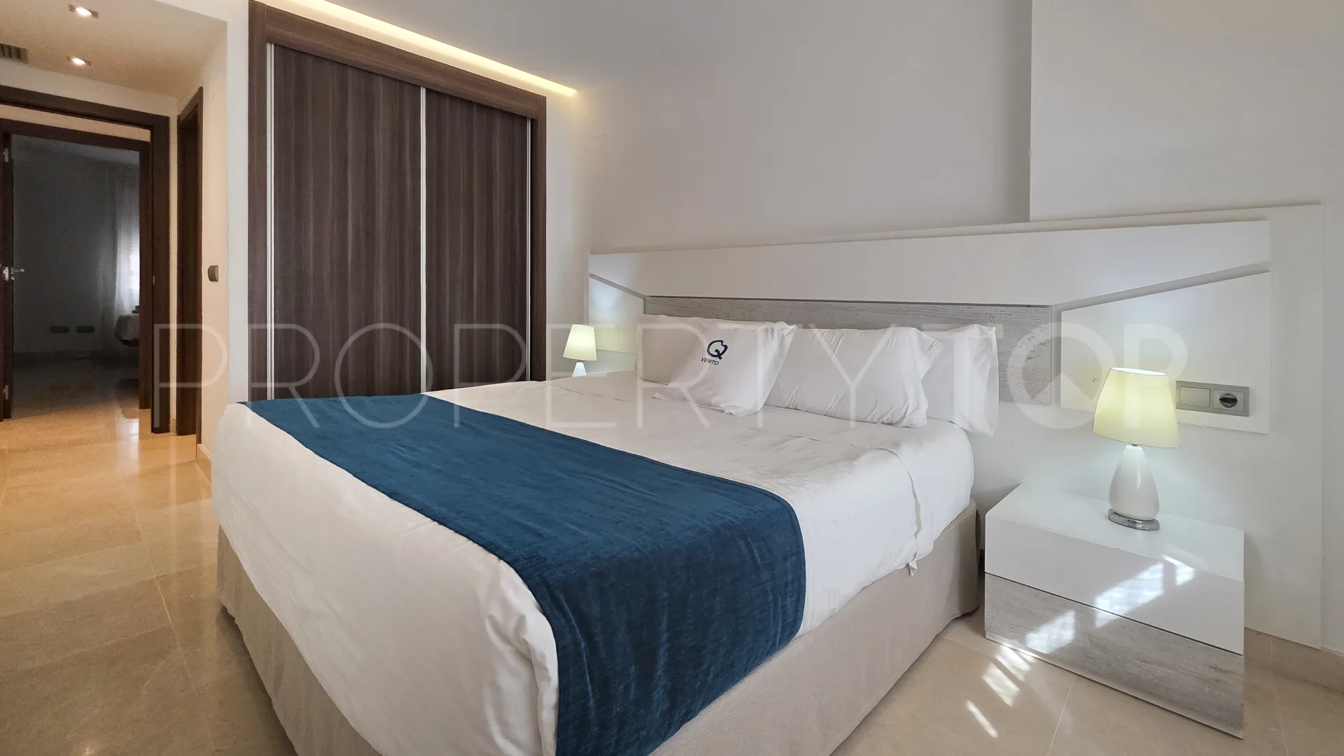 For sale San Pedro Playa apartment with 3 bedrooms