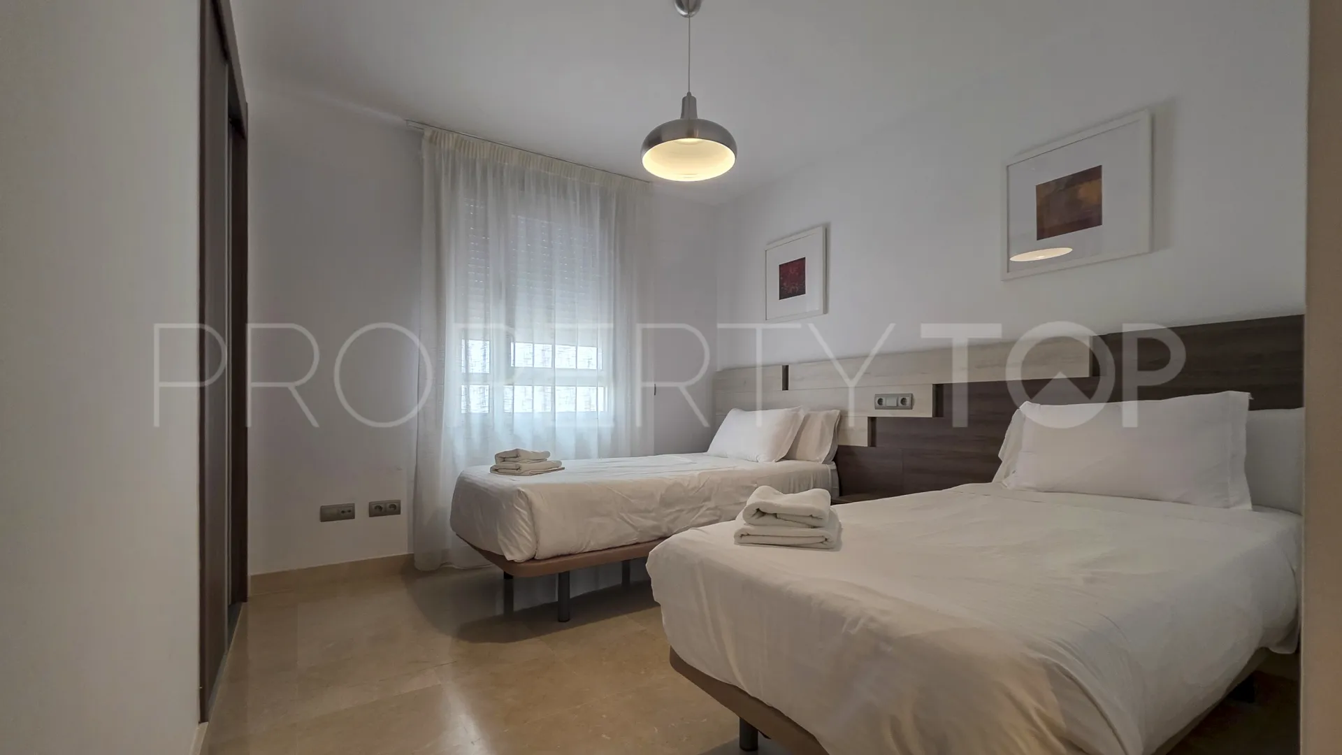 For sale San Pedro Playa apartment with 3 bedrooms