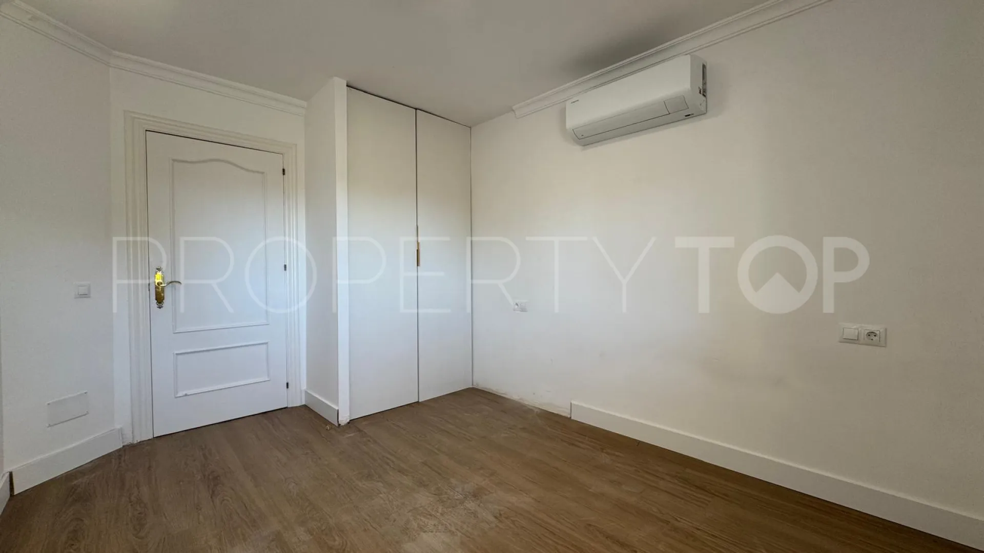 For sale apartment in Atalaya