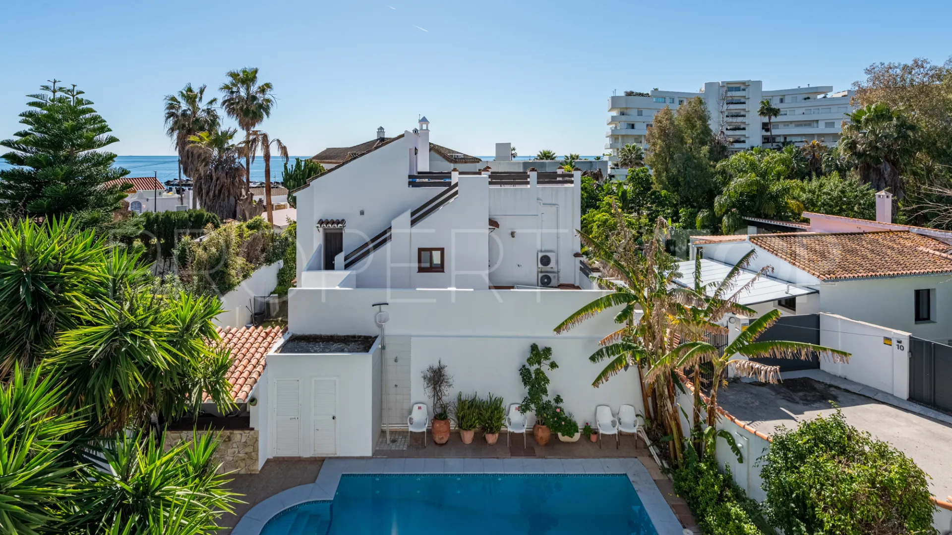 Villa for sale in Linda Vista Baja