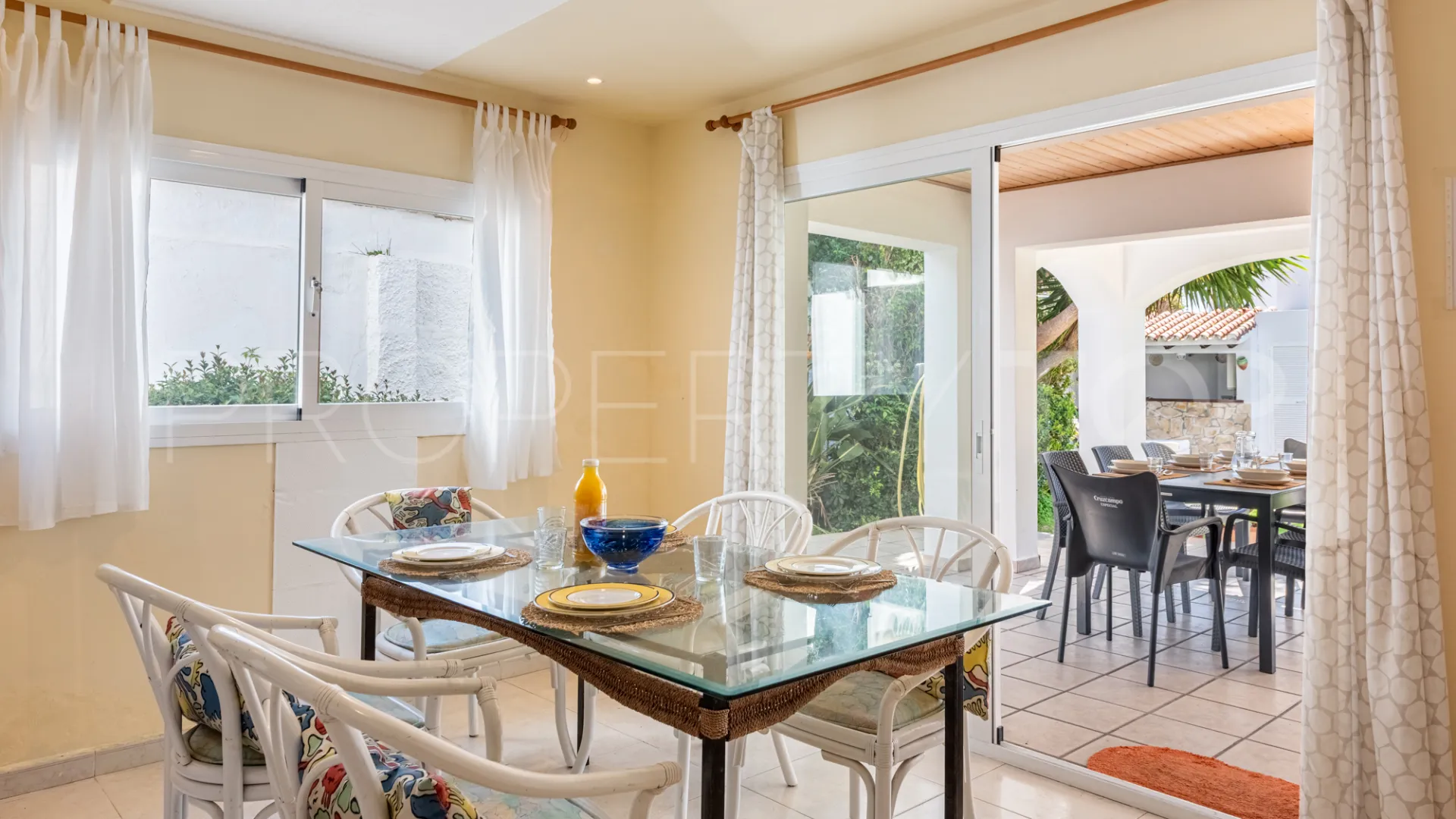 Villa for sale in Linda Vista Baja