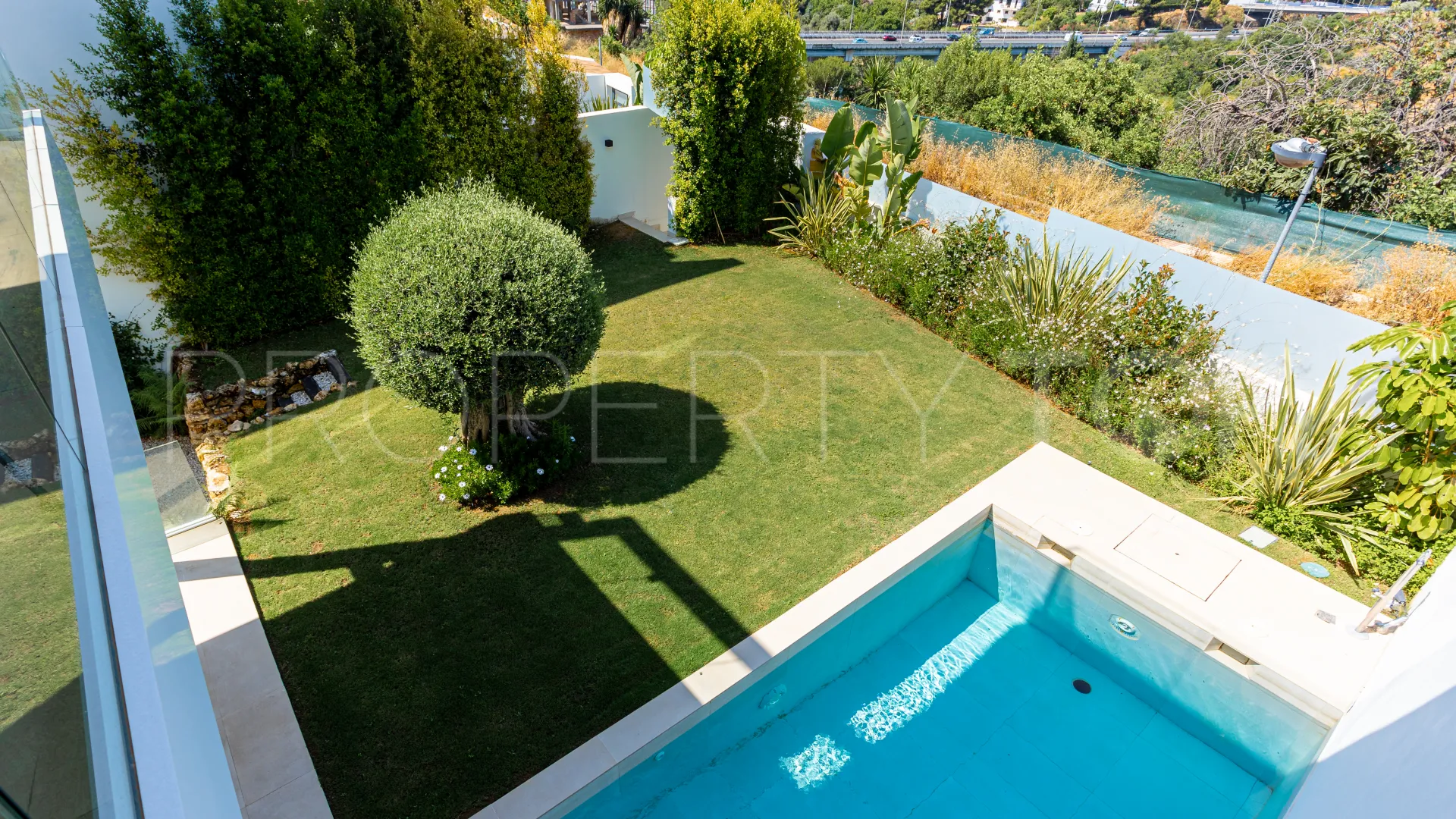Villa a la venta en Marbella Ciudad con 4 dormitorios