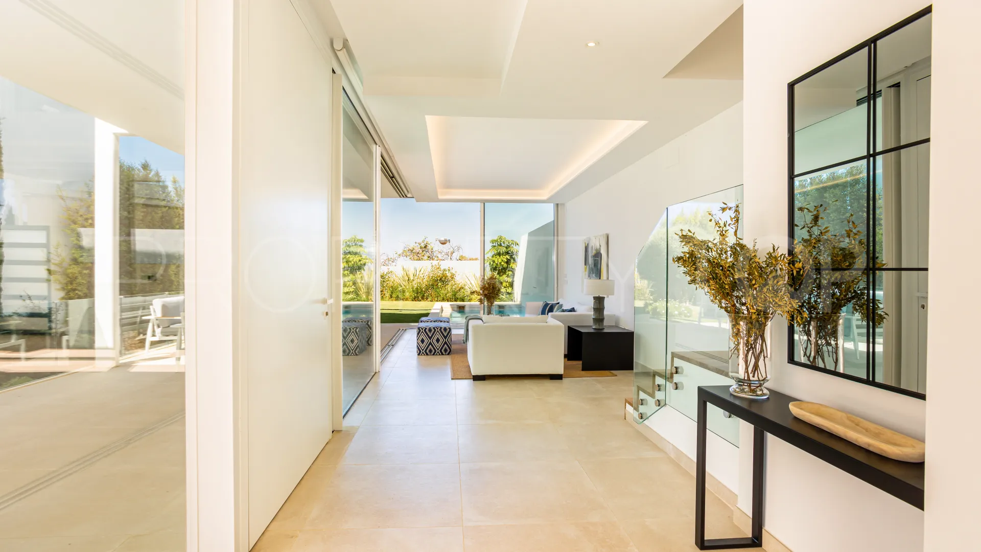 Villa a la venta en Marbella Ciudad con 4 dormitorios