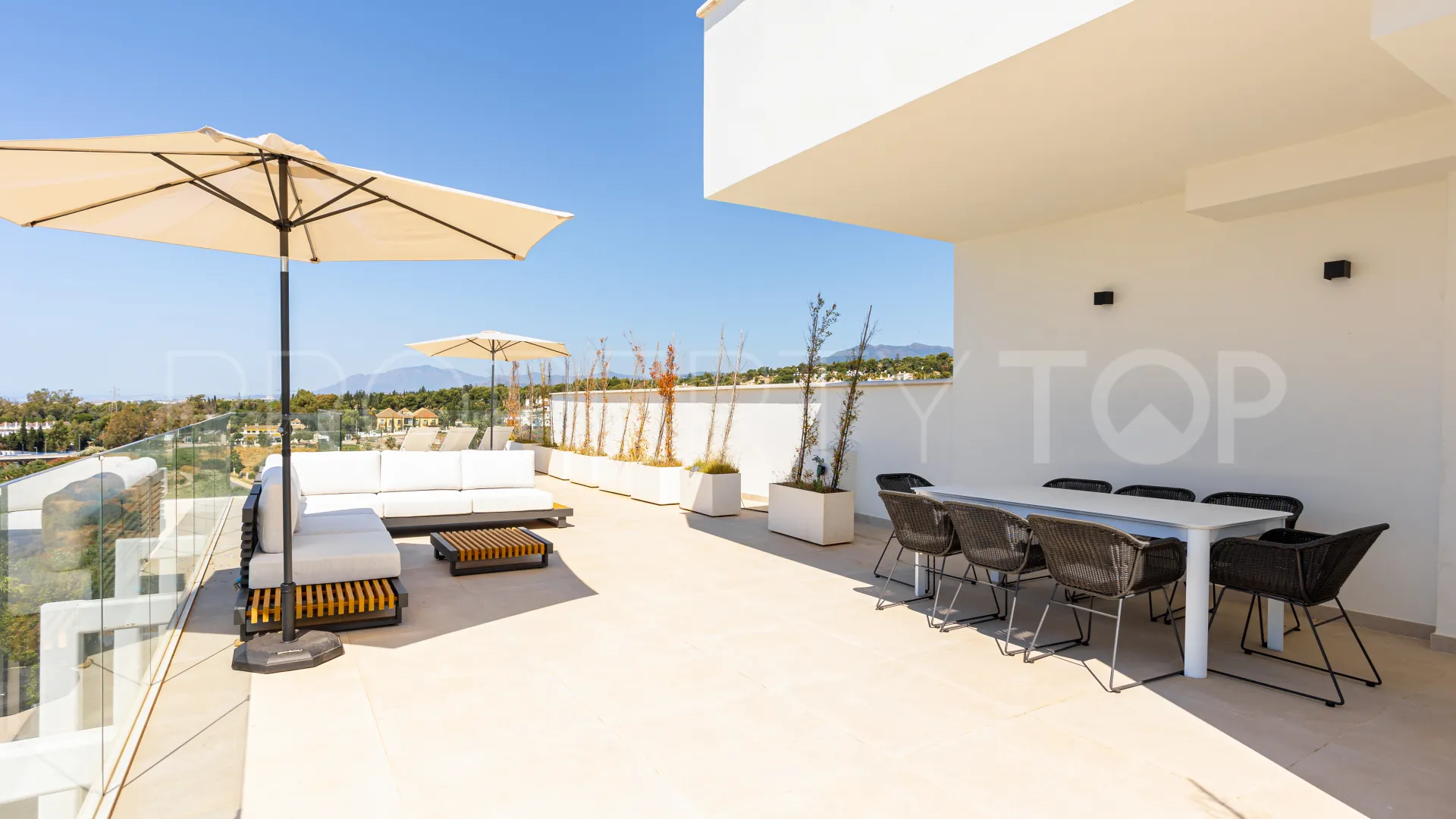 Villa a la venta en Marbella Ciudad con 4 dormitorios
