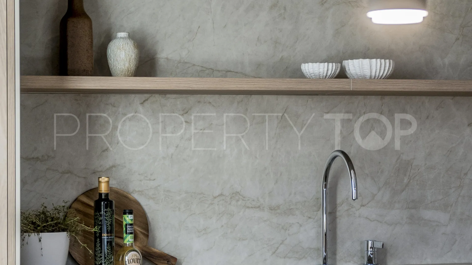 For sale apartment in Altos Reales
