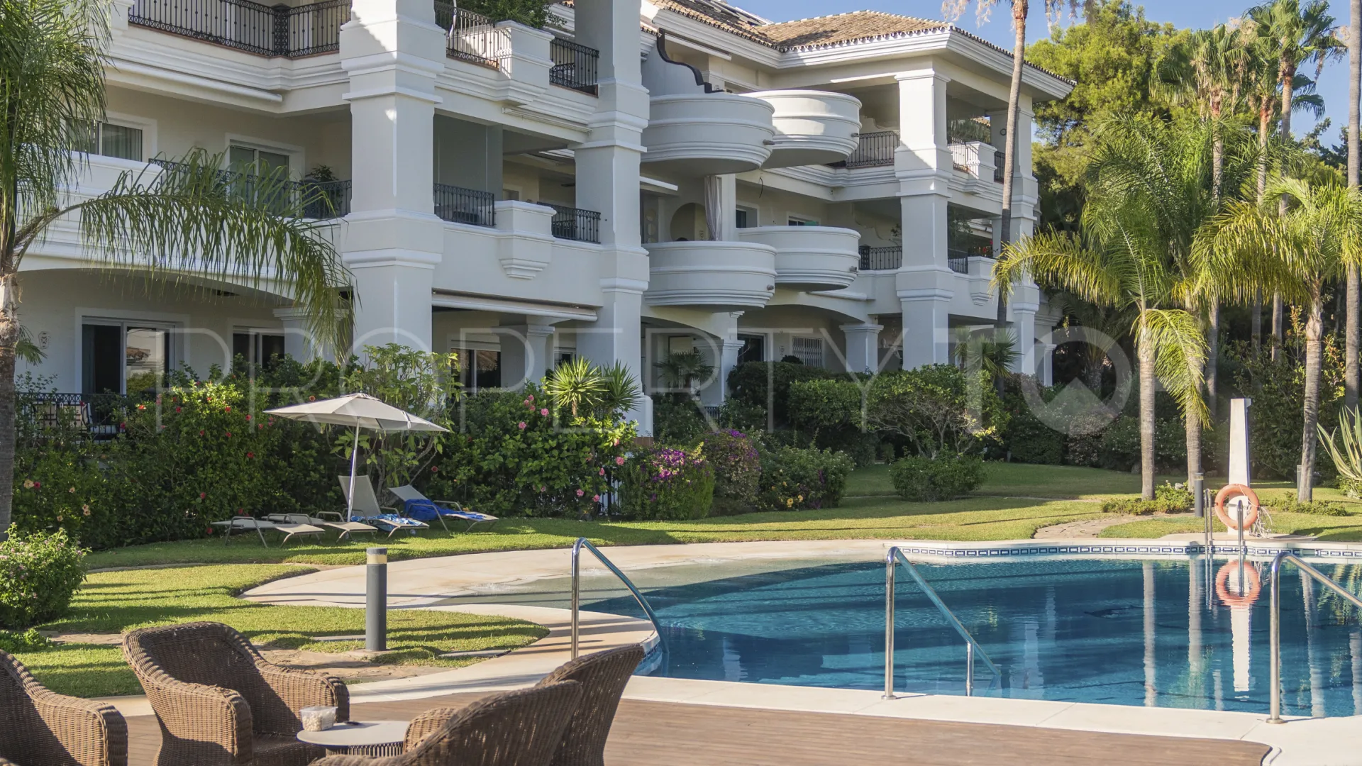 For sale apartment in Altos Reales
