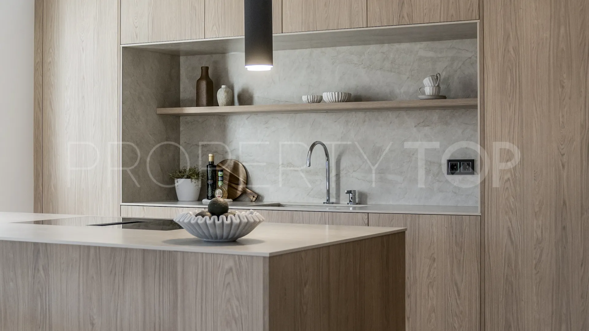 For sale apartment in Altos Reales