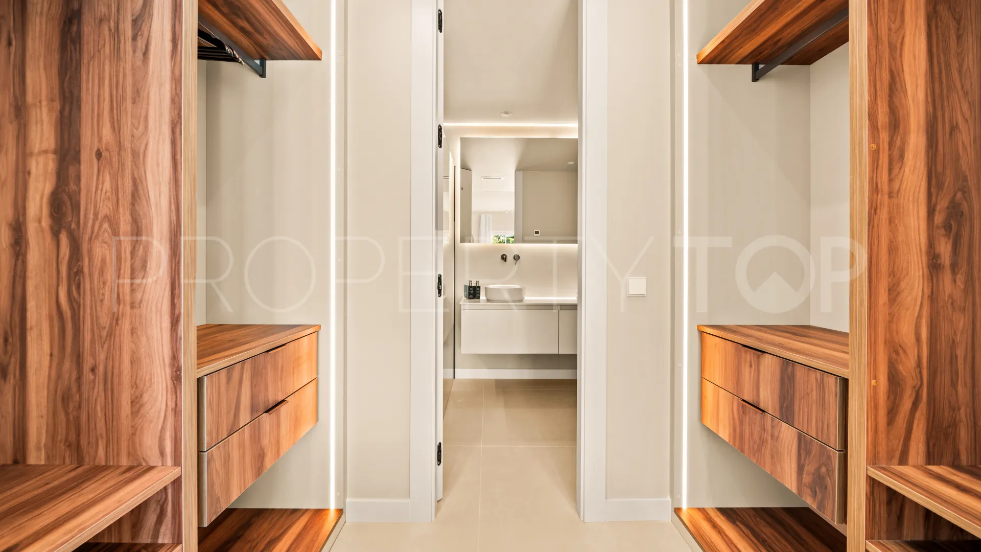 La Quinta apartment for sale