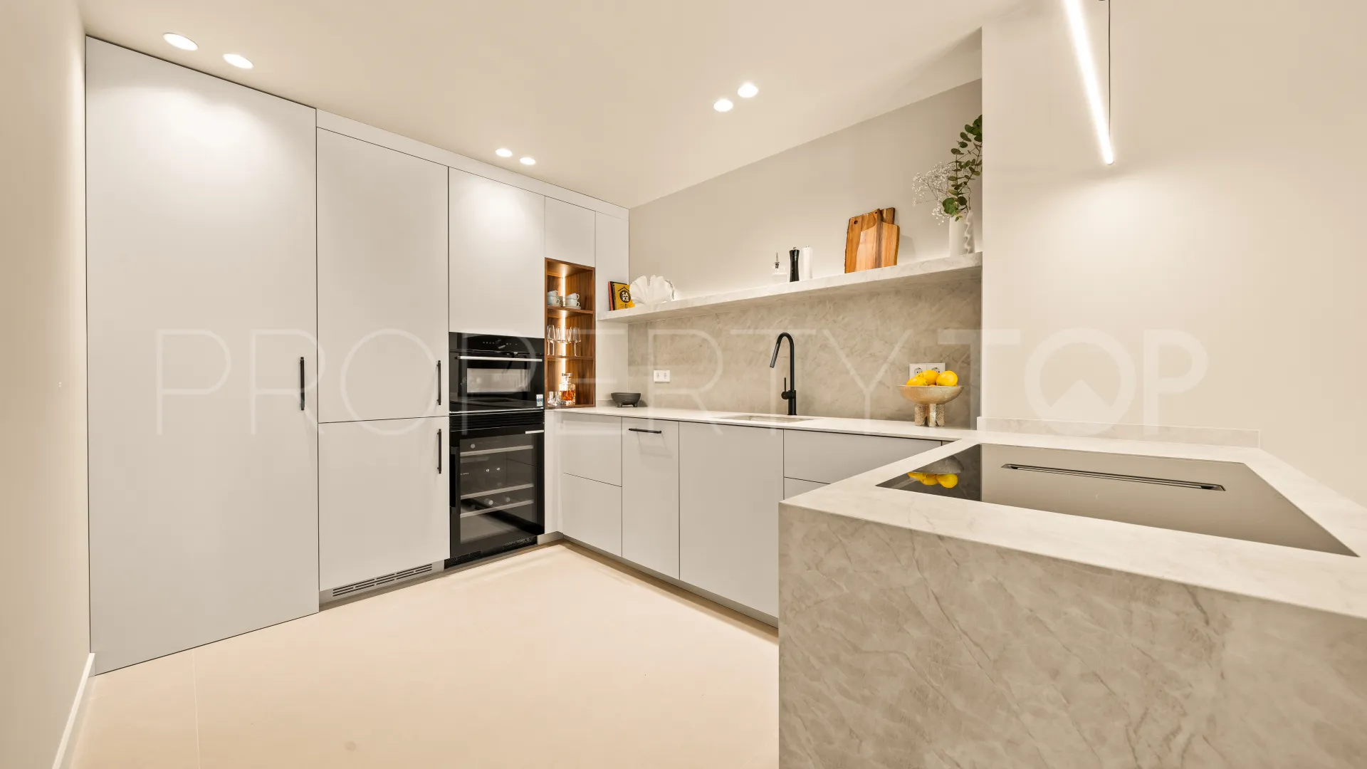 La Quinta apartment for sale