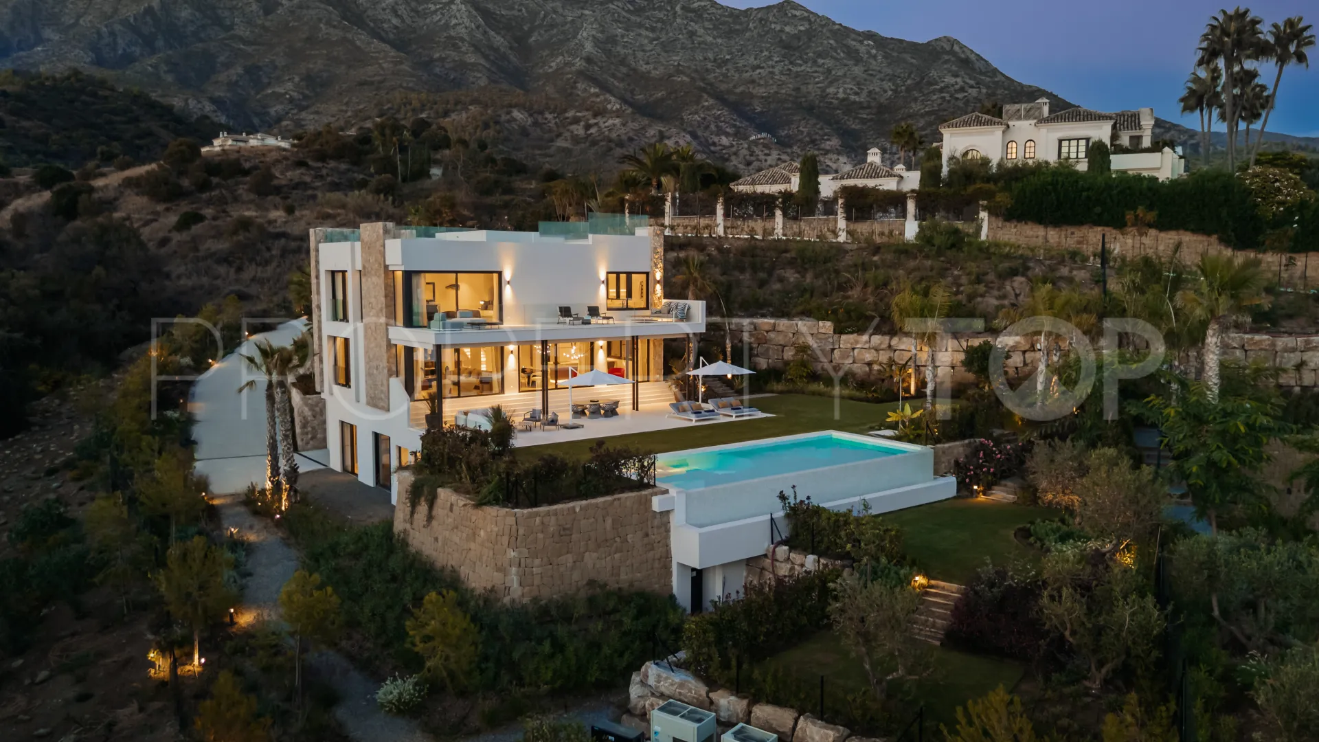 Marbella Hill Club villa for sale