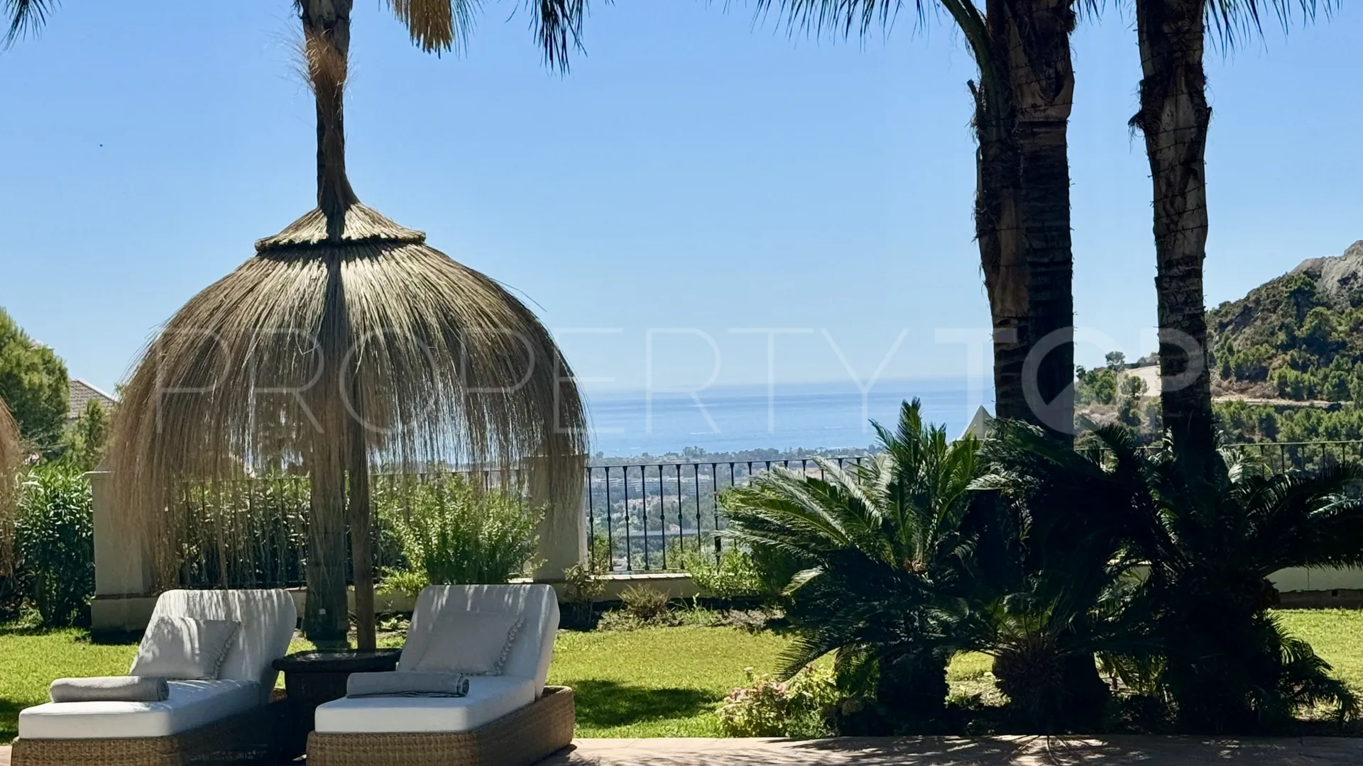Comprar villa en El Madroñal