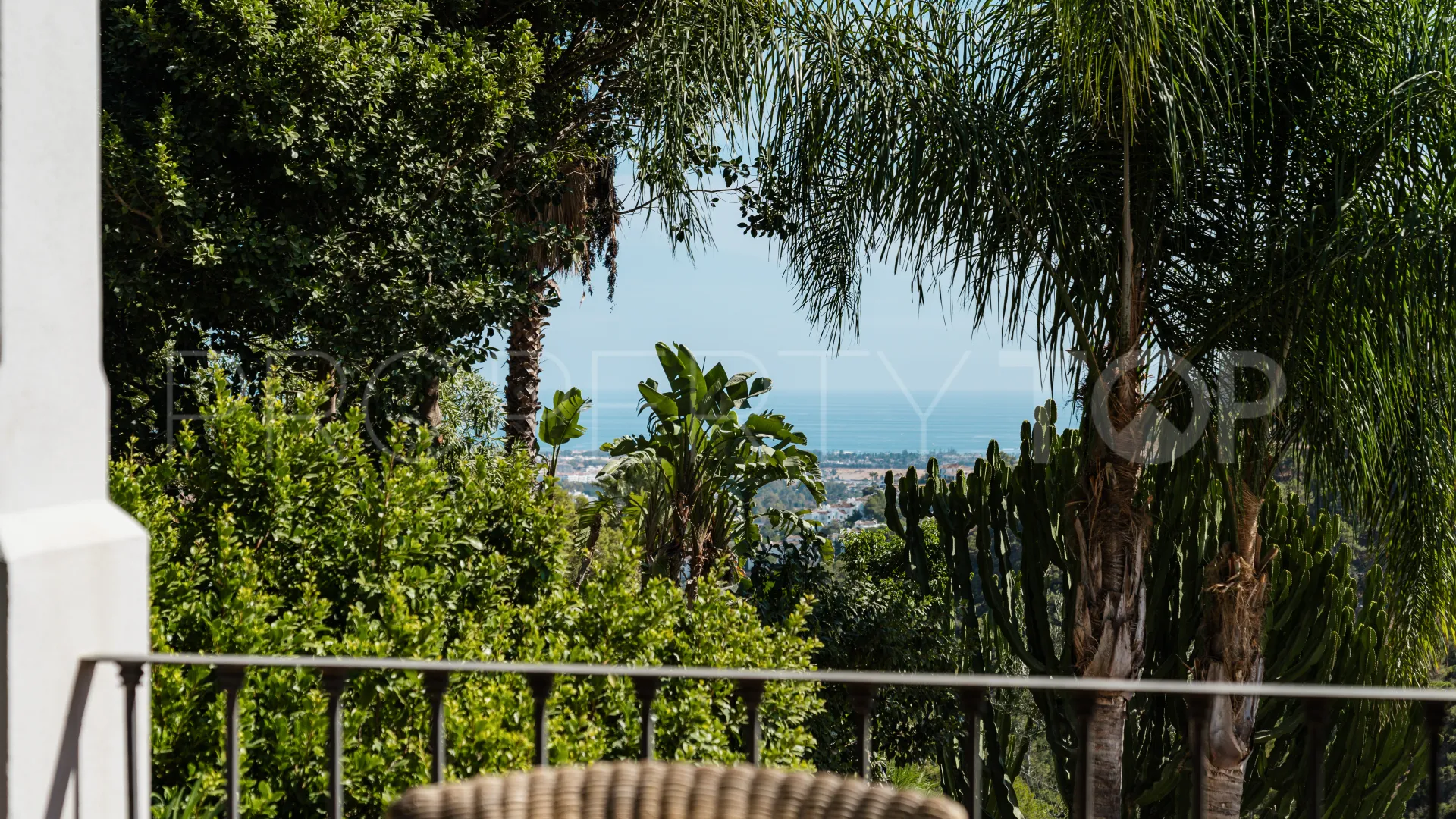 Comprar villa en El Madroñal