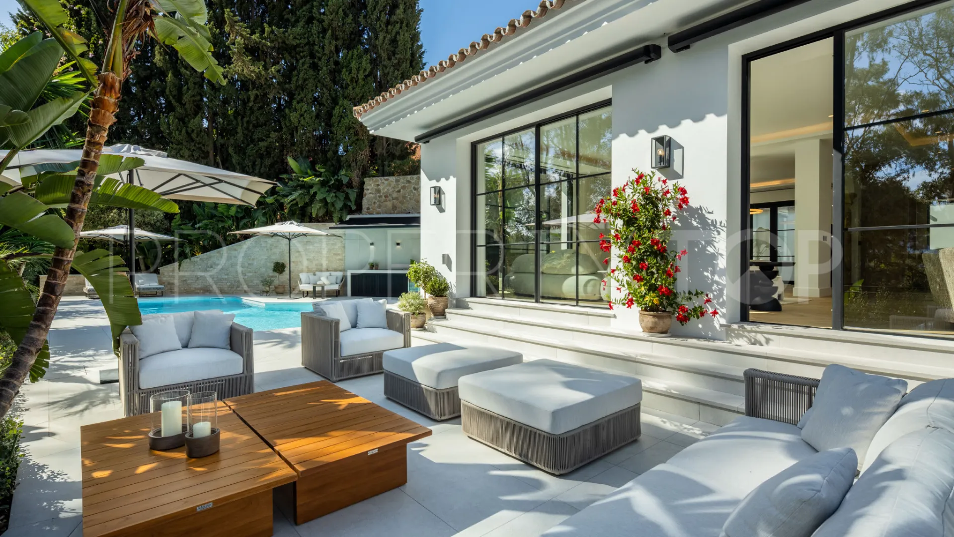 For sale villa in El Herrojo